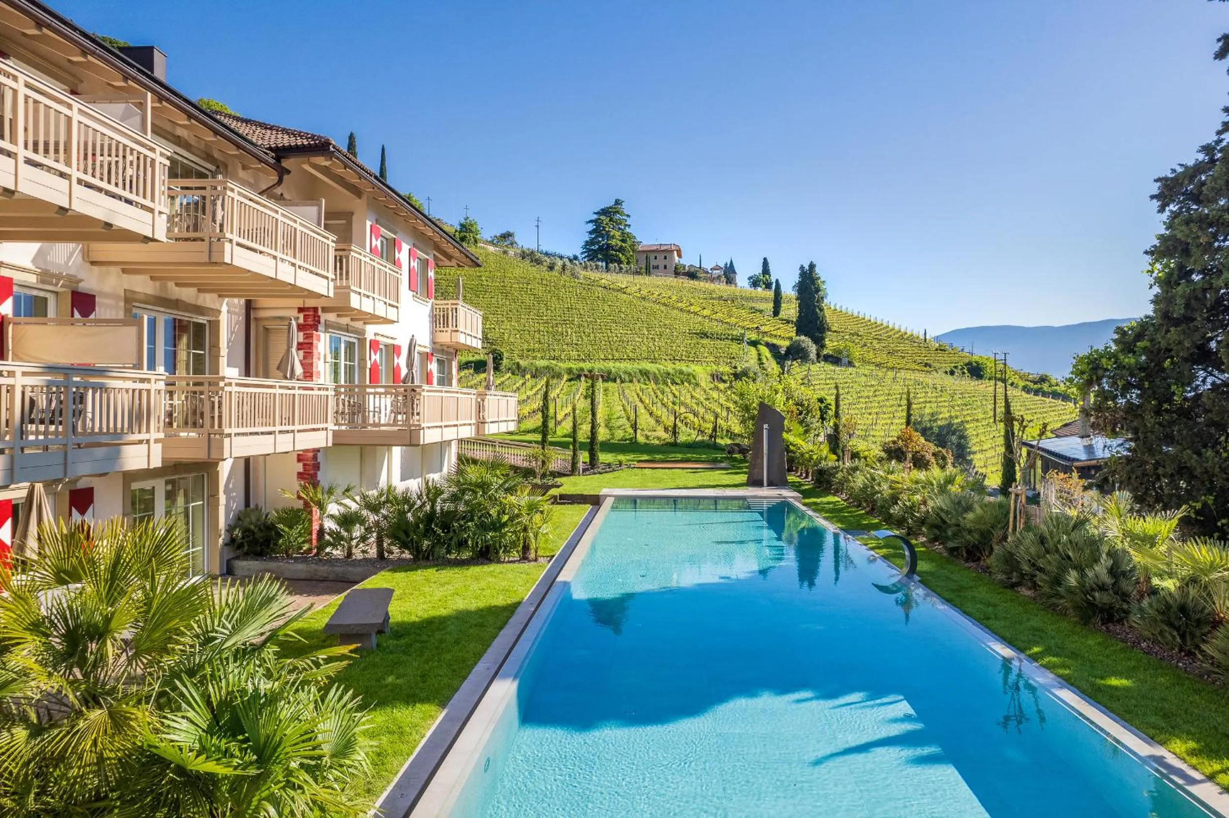 Property building in Überbacherhof