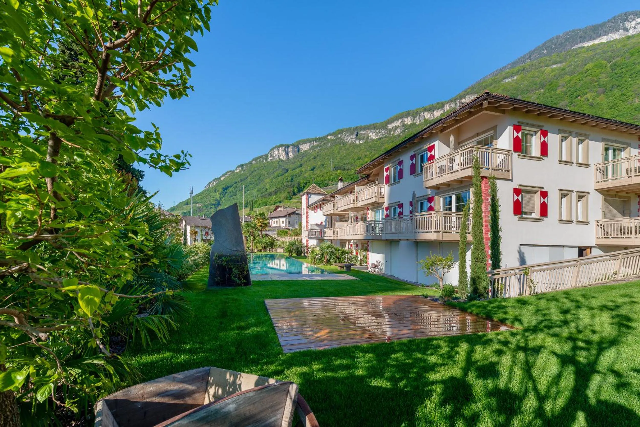 Property building in Überbacherhof