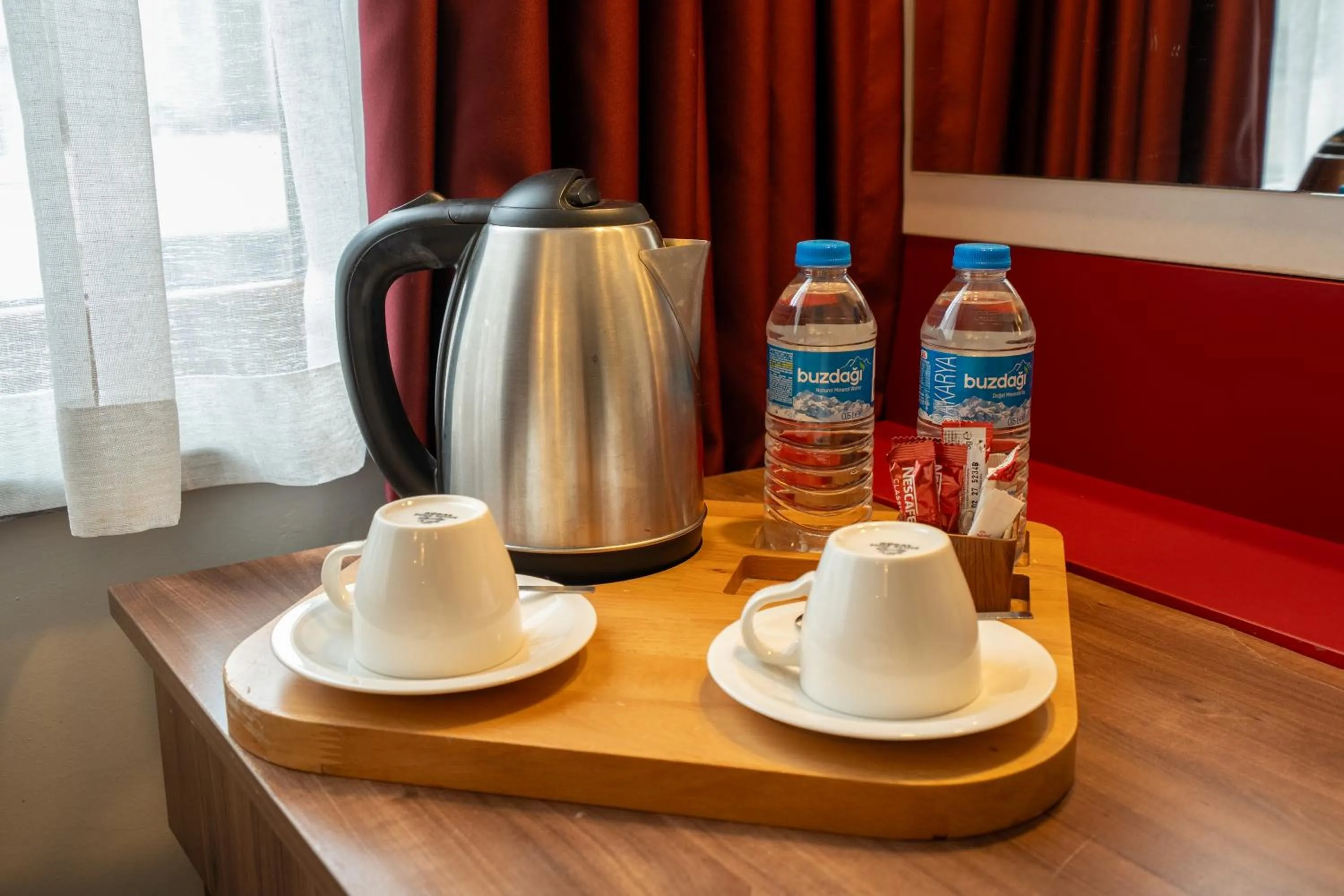 Coffee/tea facilities in Cihangir Palace Hotel