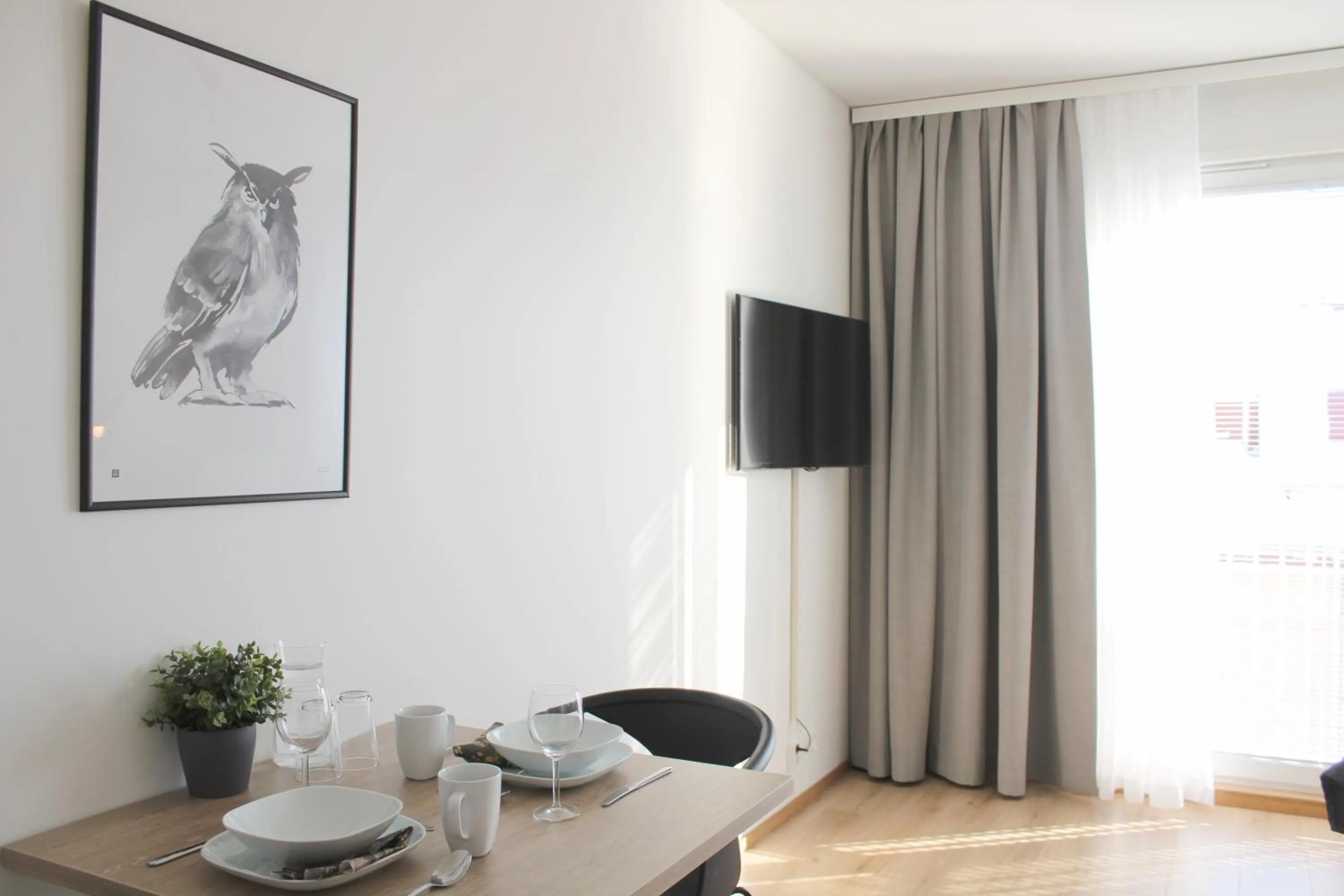 Dining area in Forenom Serviced Apartments Rovaniemi Valtakatu