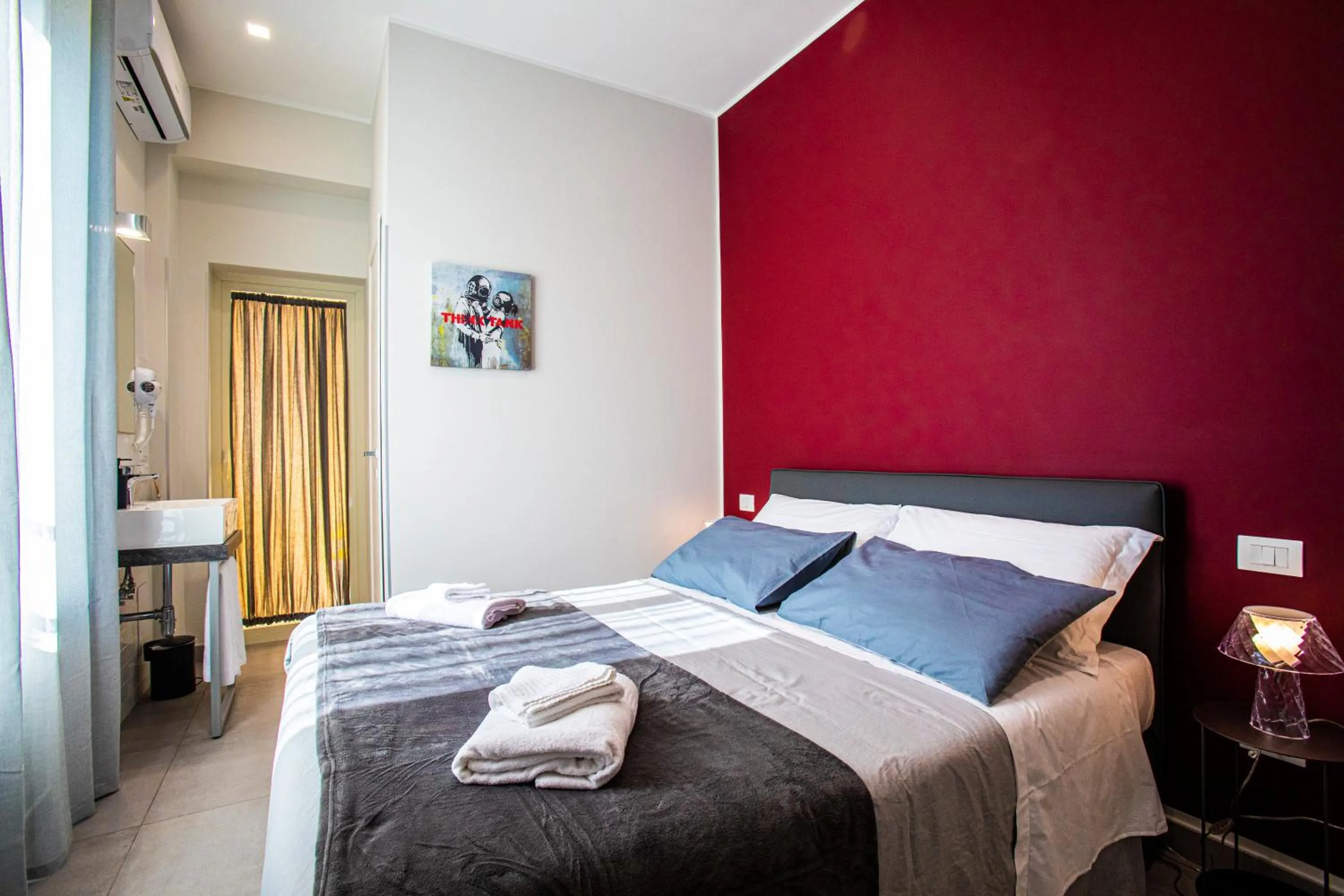 Bed in Garibaldi 136