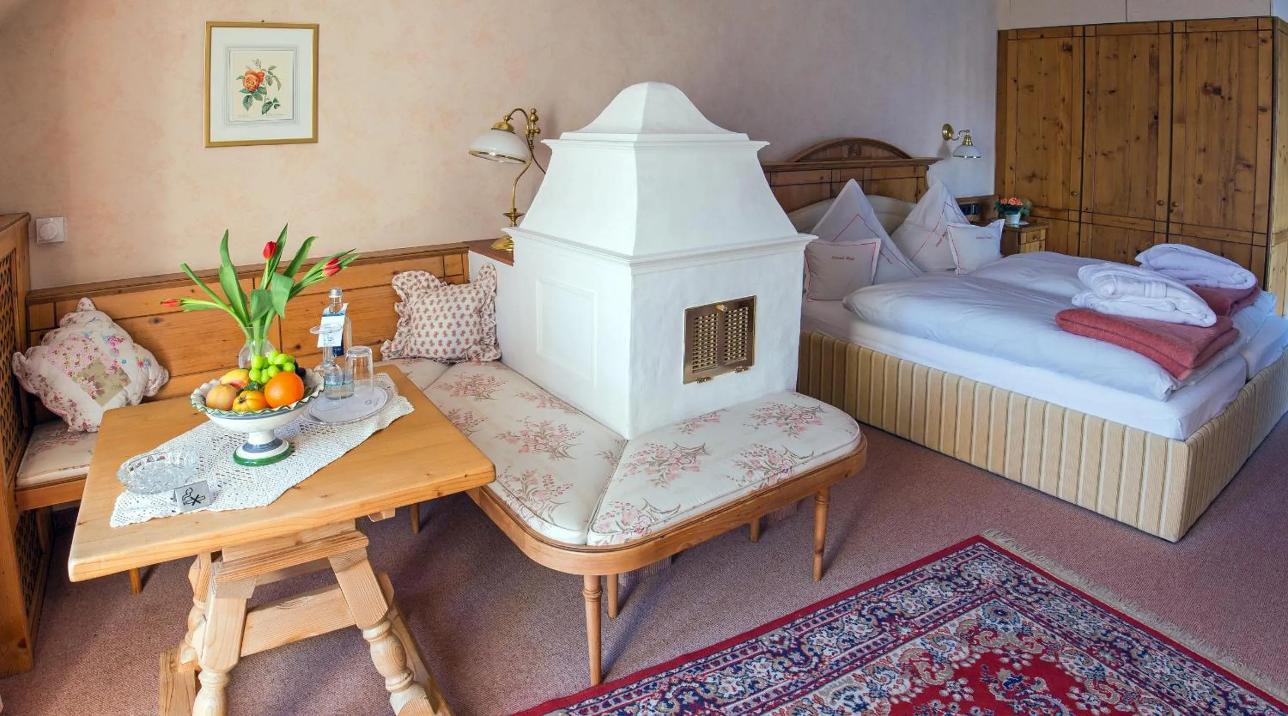 Photo of the whole room, Bed in Lahntalhotel Feudingen