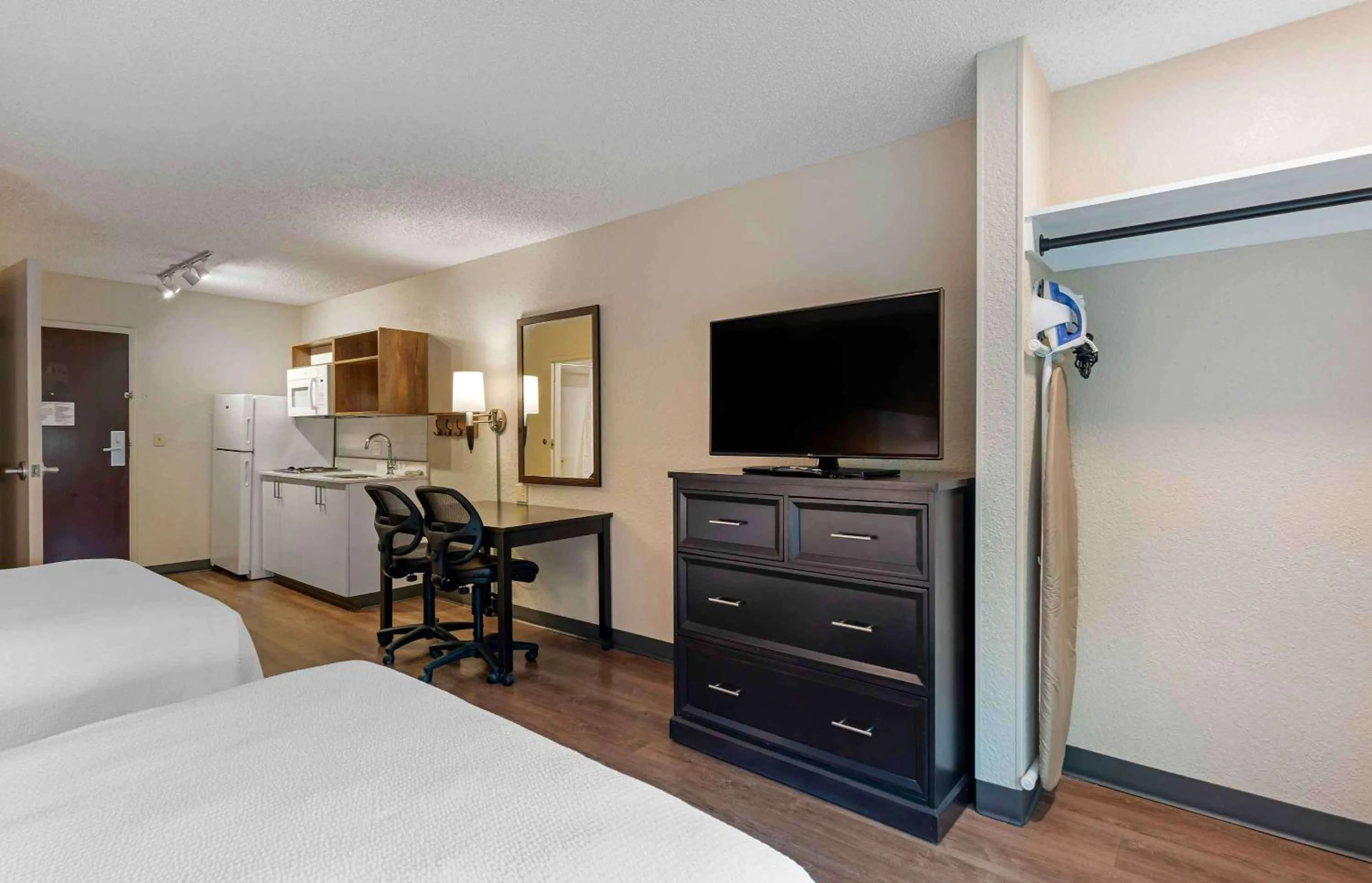 Bedroom, Bed in Extended Stay America Premier Suites - Miami - Coral Gables