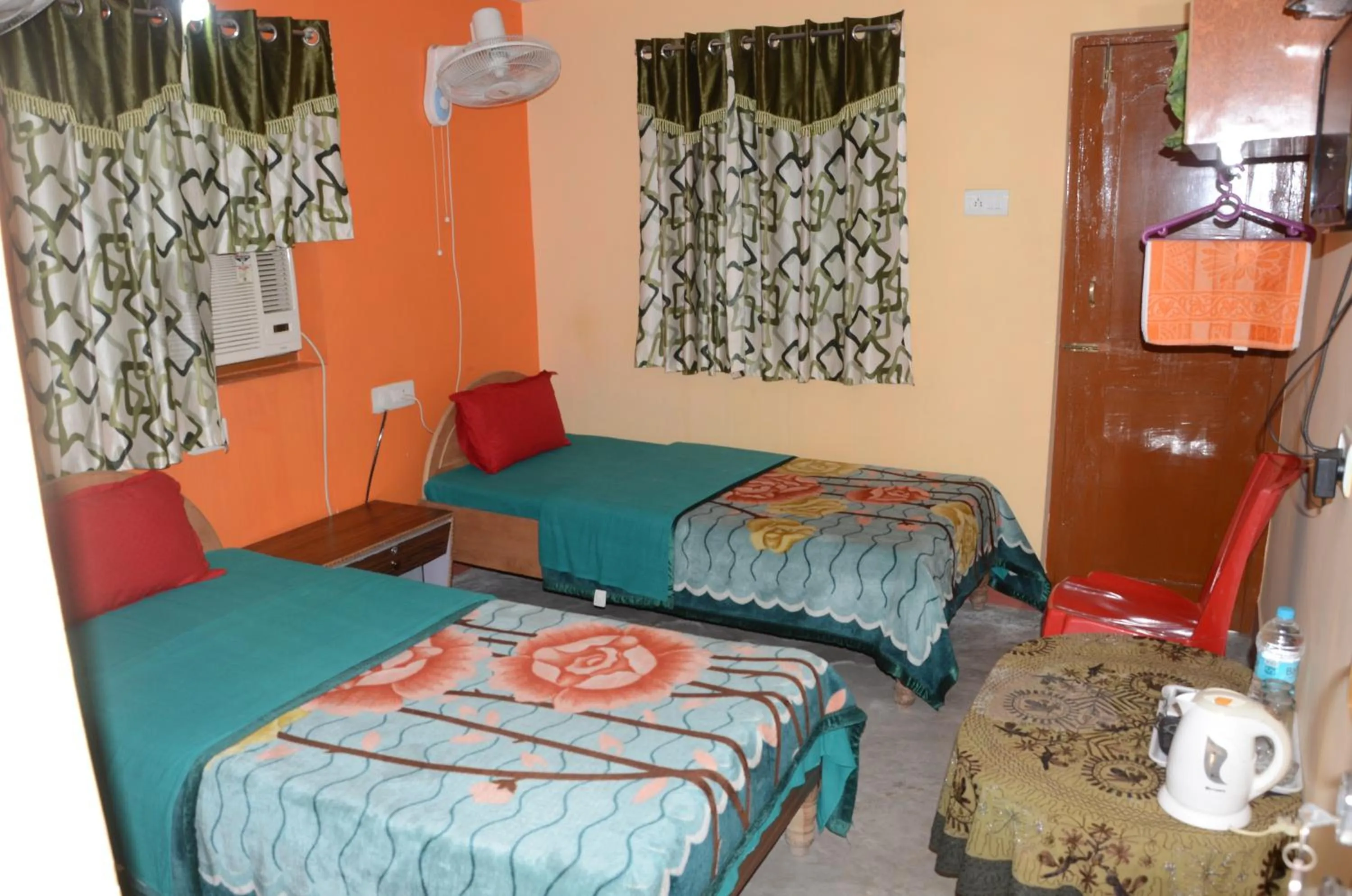 Bed in Kundanbazar Guest House