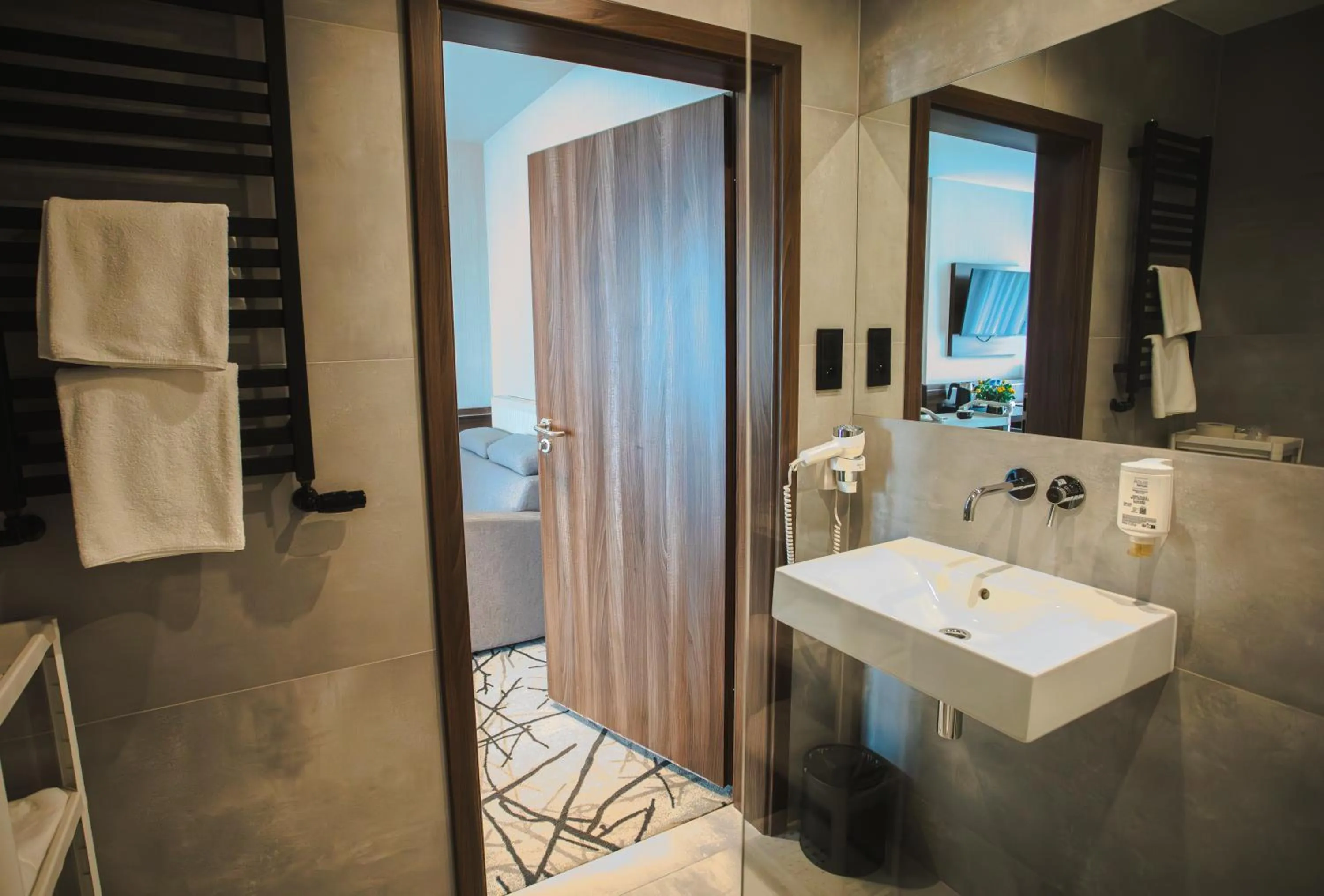 Shower in Hotel Pogoria Residence