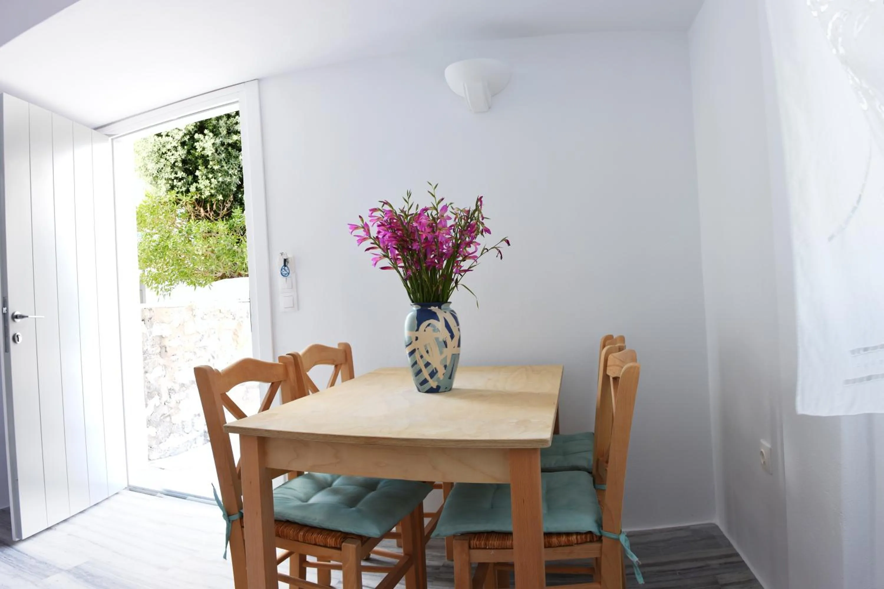 Dining area in Bungalows Marina