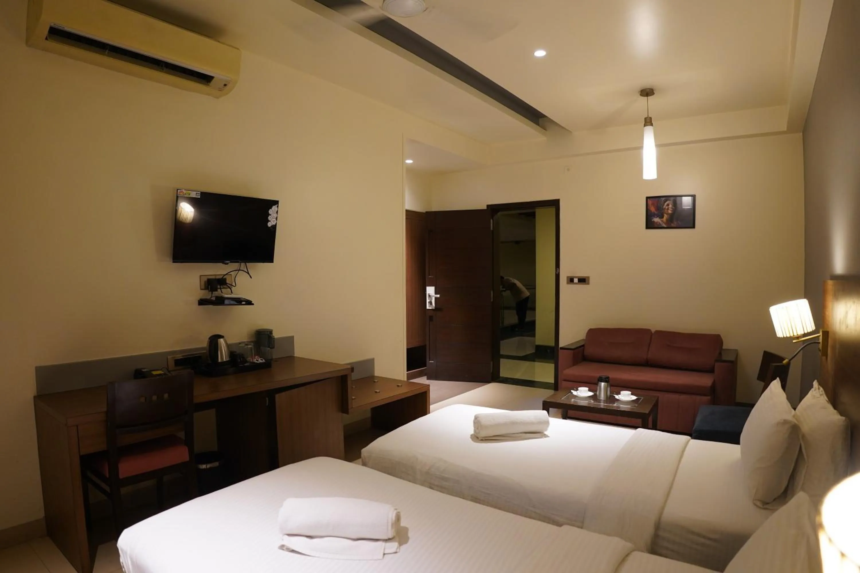 TV and multimedia, Bed in Hotel Sadanand Regency - Newly Renovated