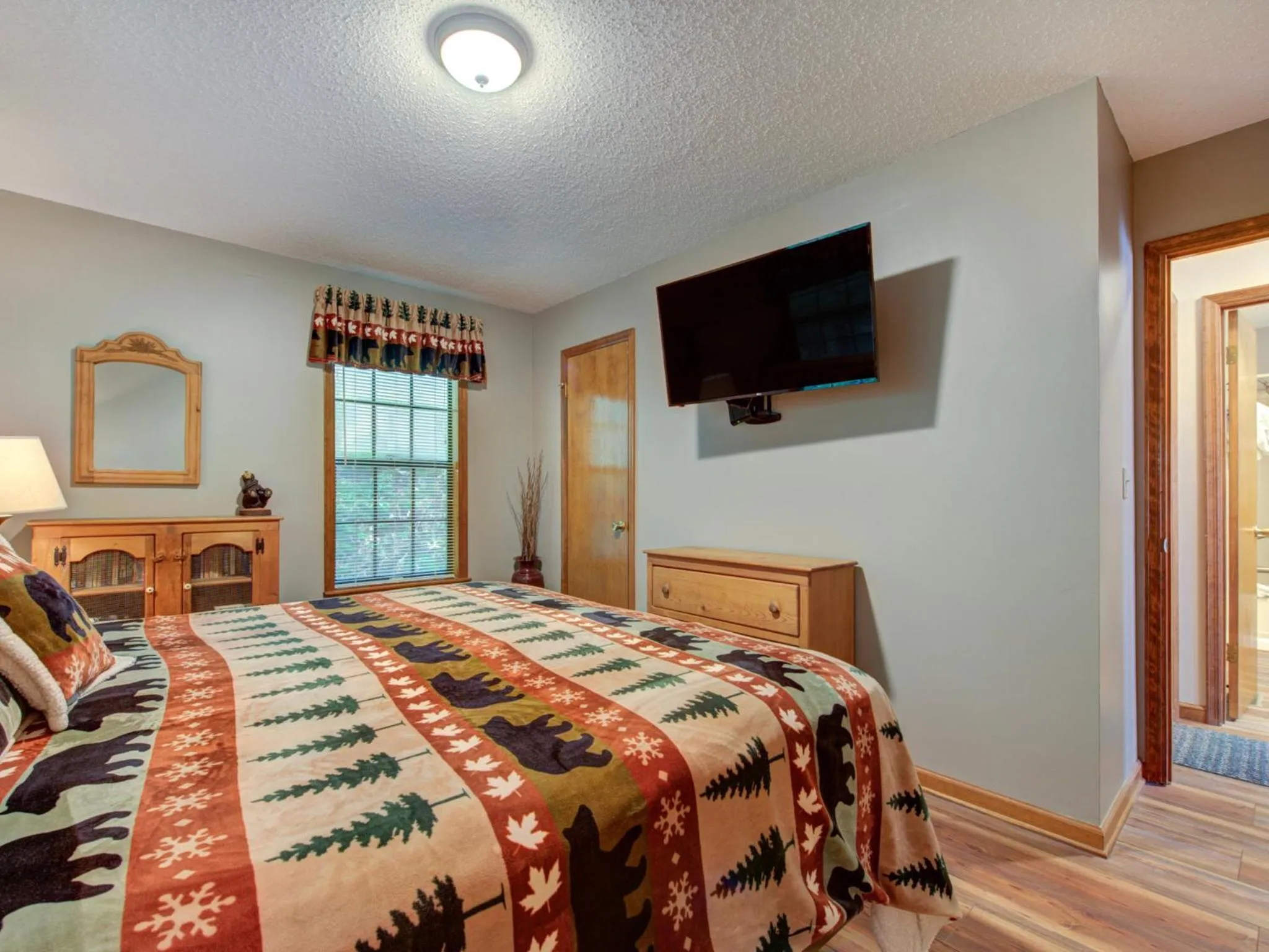 Bed in Mountain Charm