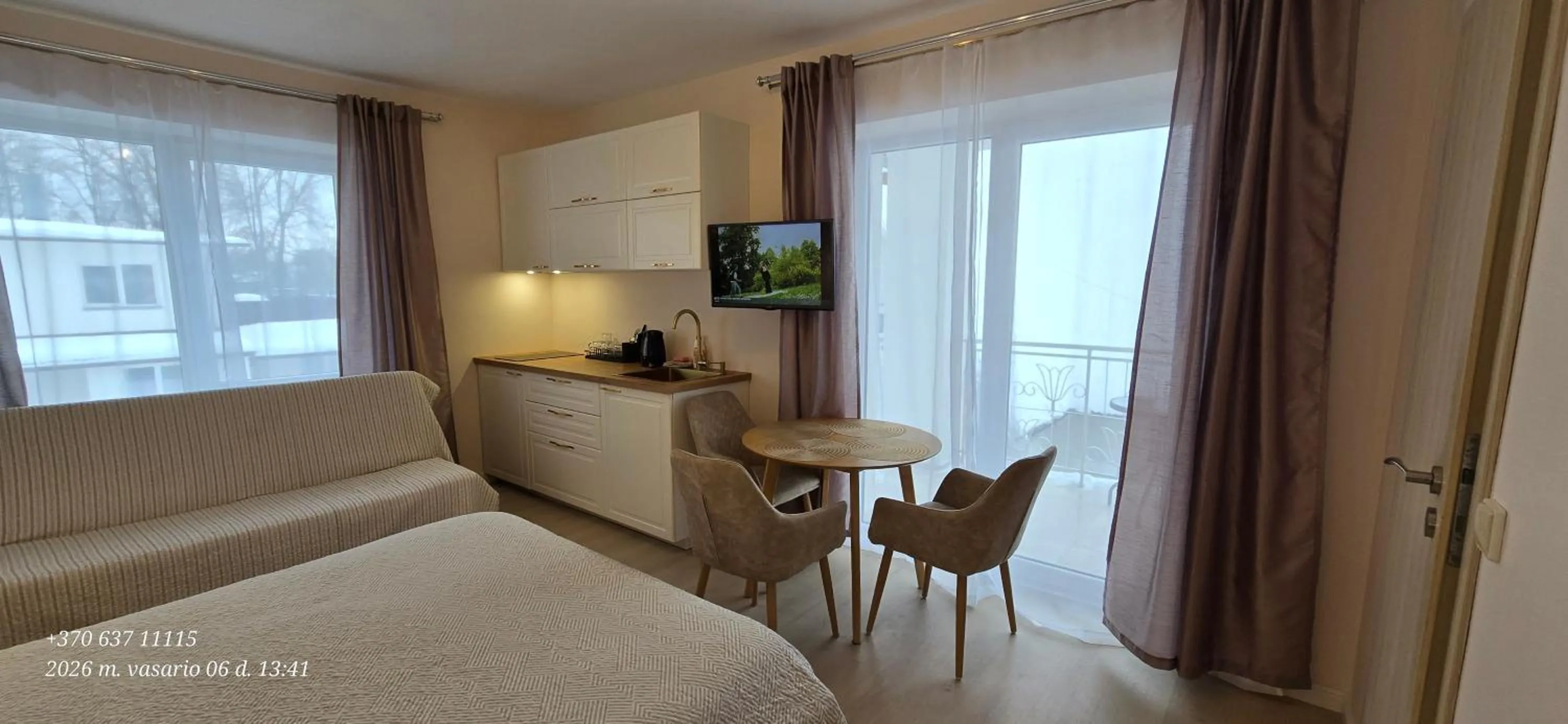 Bed in Apartamentai šalia baseino