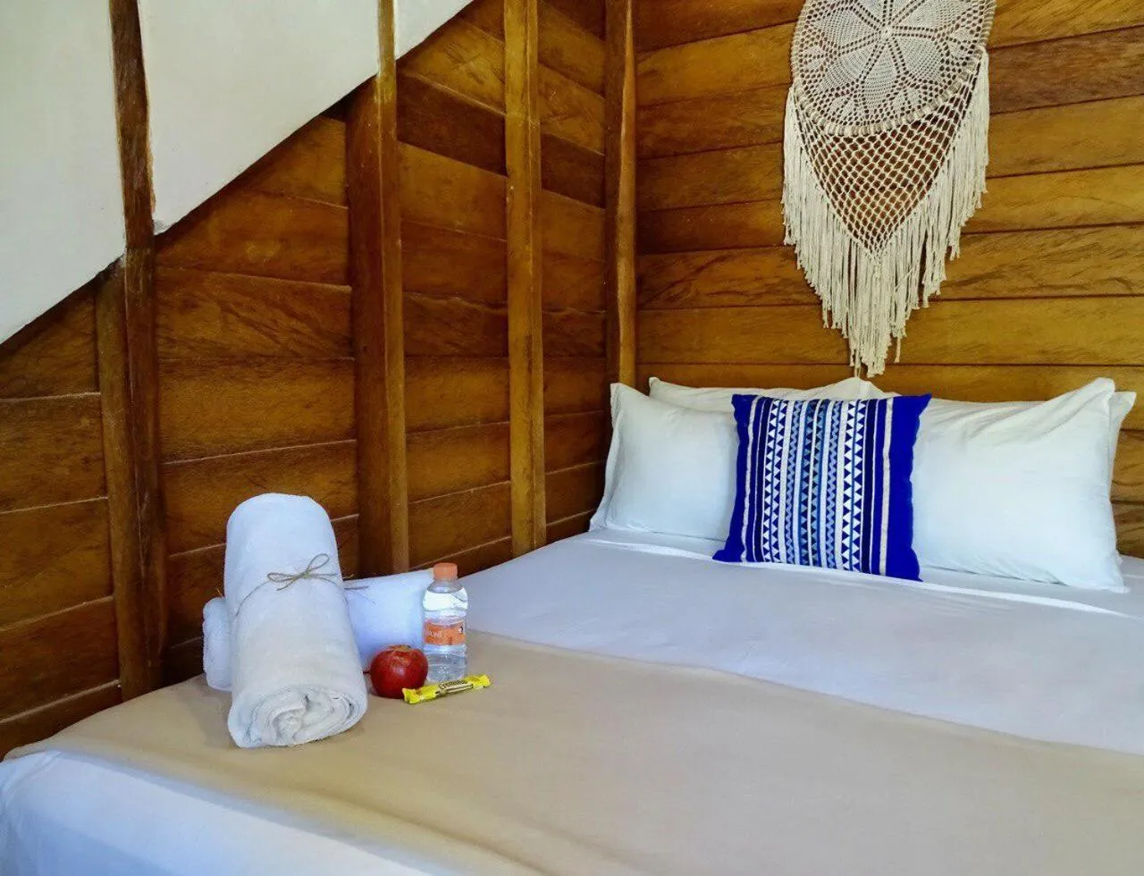 Bed in Coconut by ÓOL Hotels