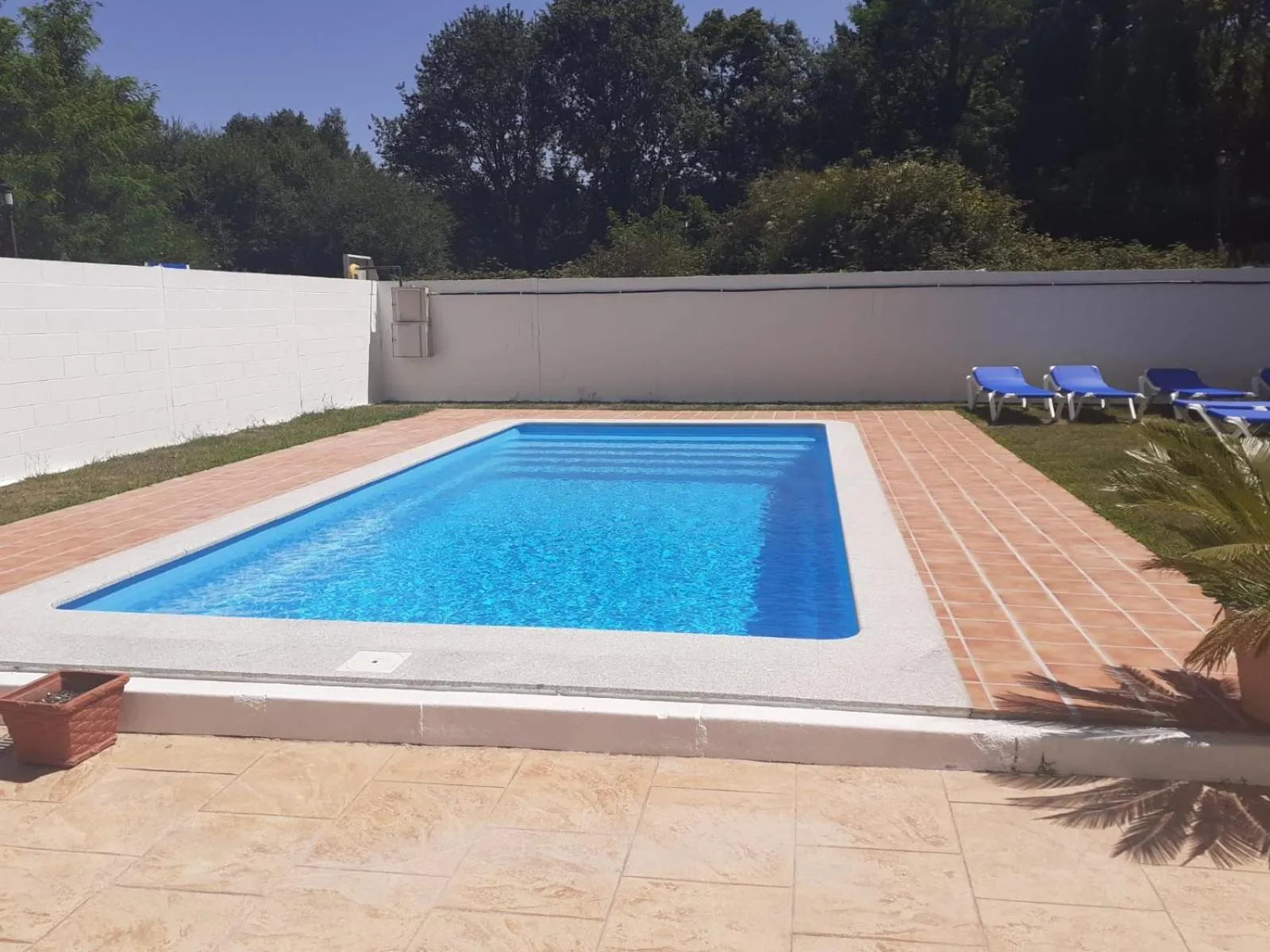 Property building in Hotel Millan