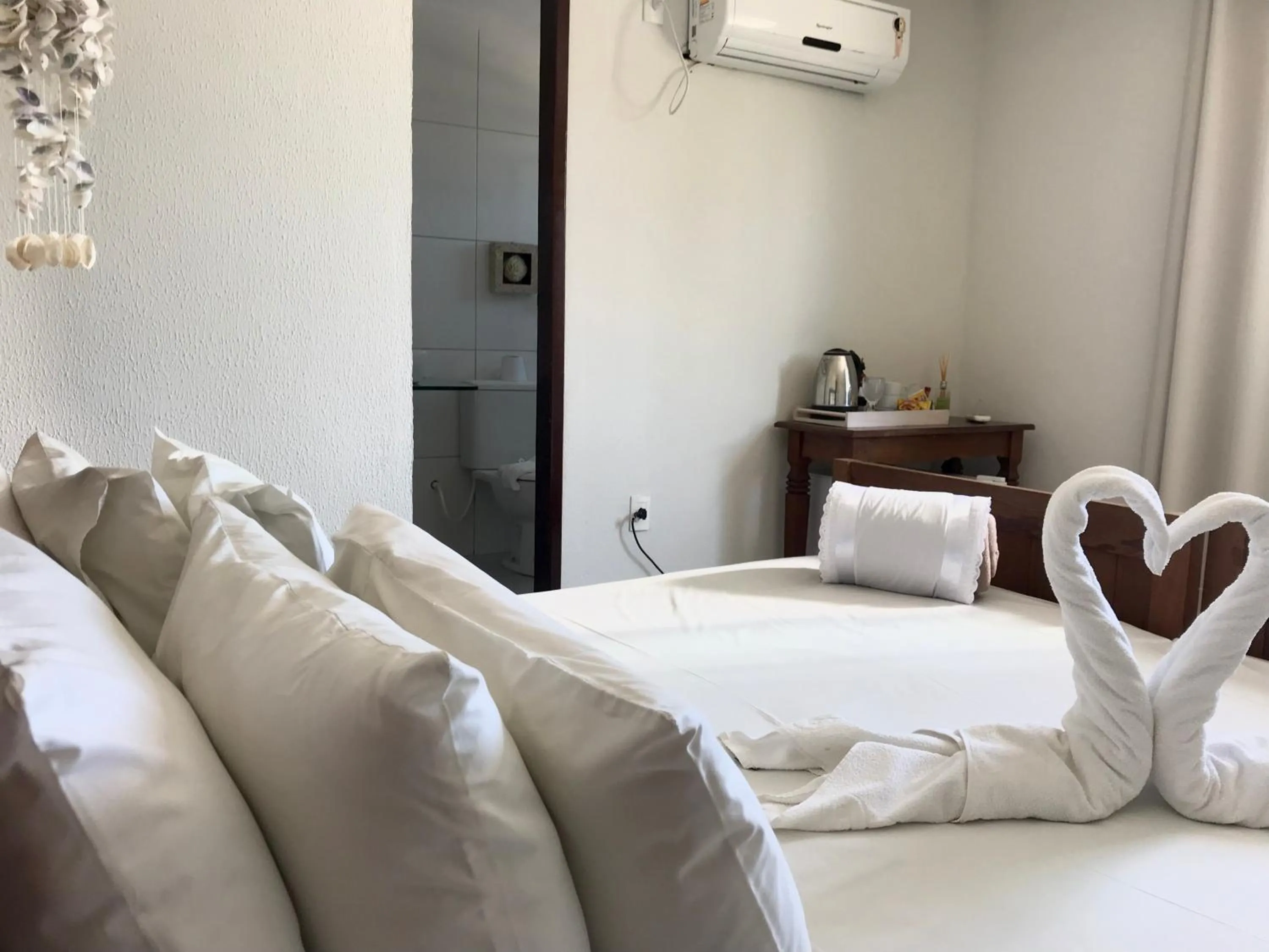 Bedroom, Bed in Pousada Flor de Maraca