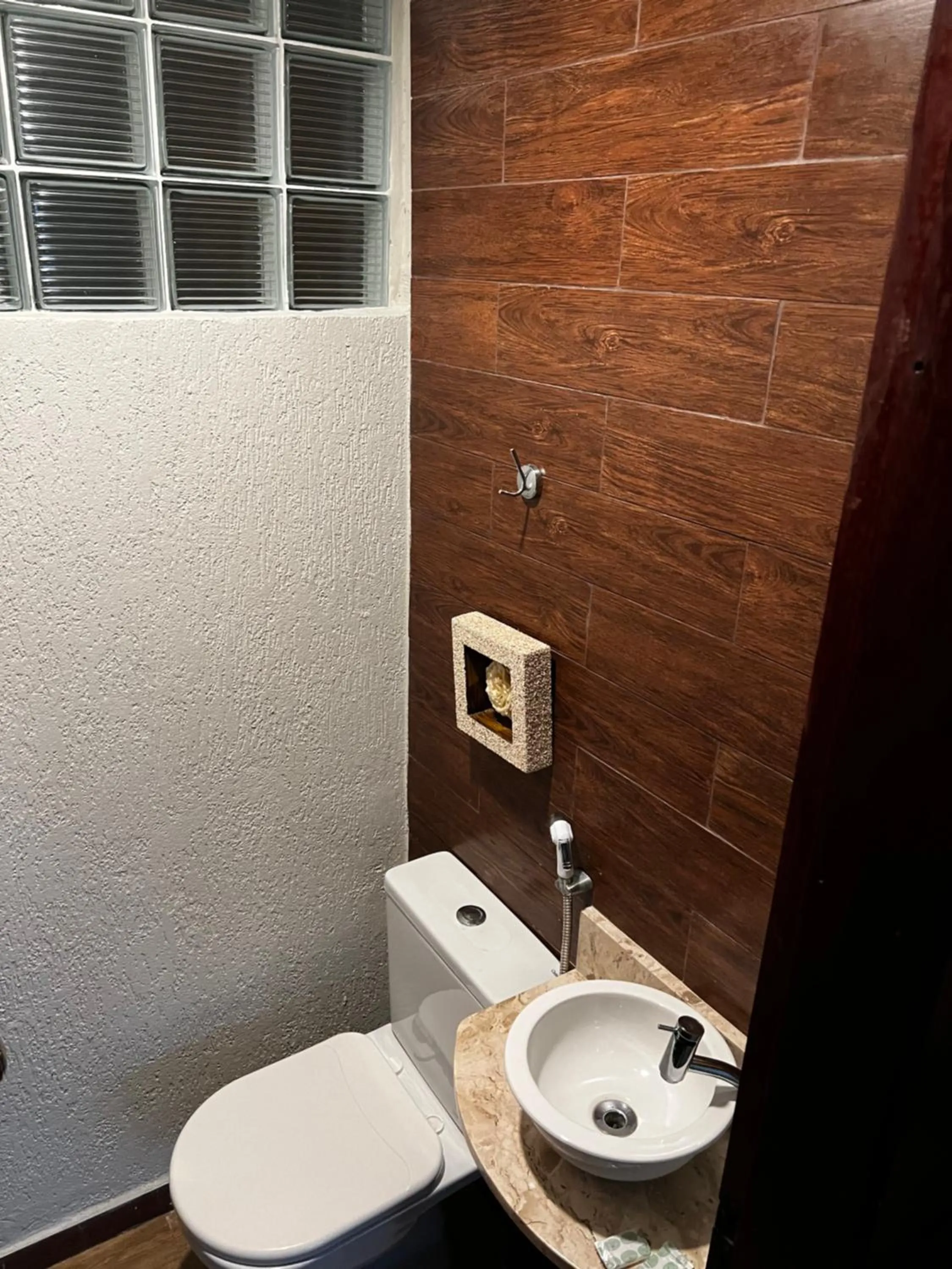 Toilet in Pousada Flor de Maraca