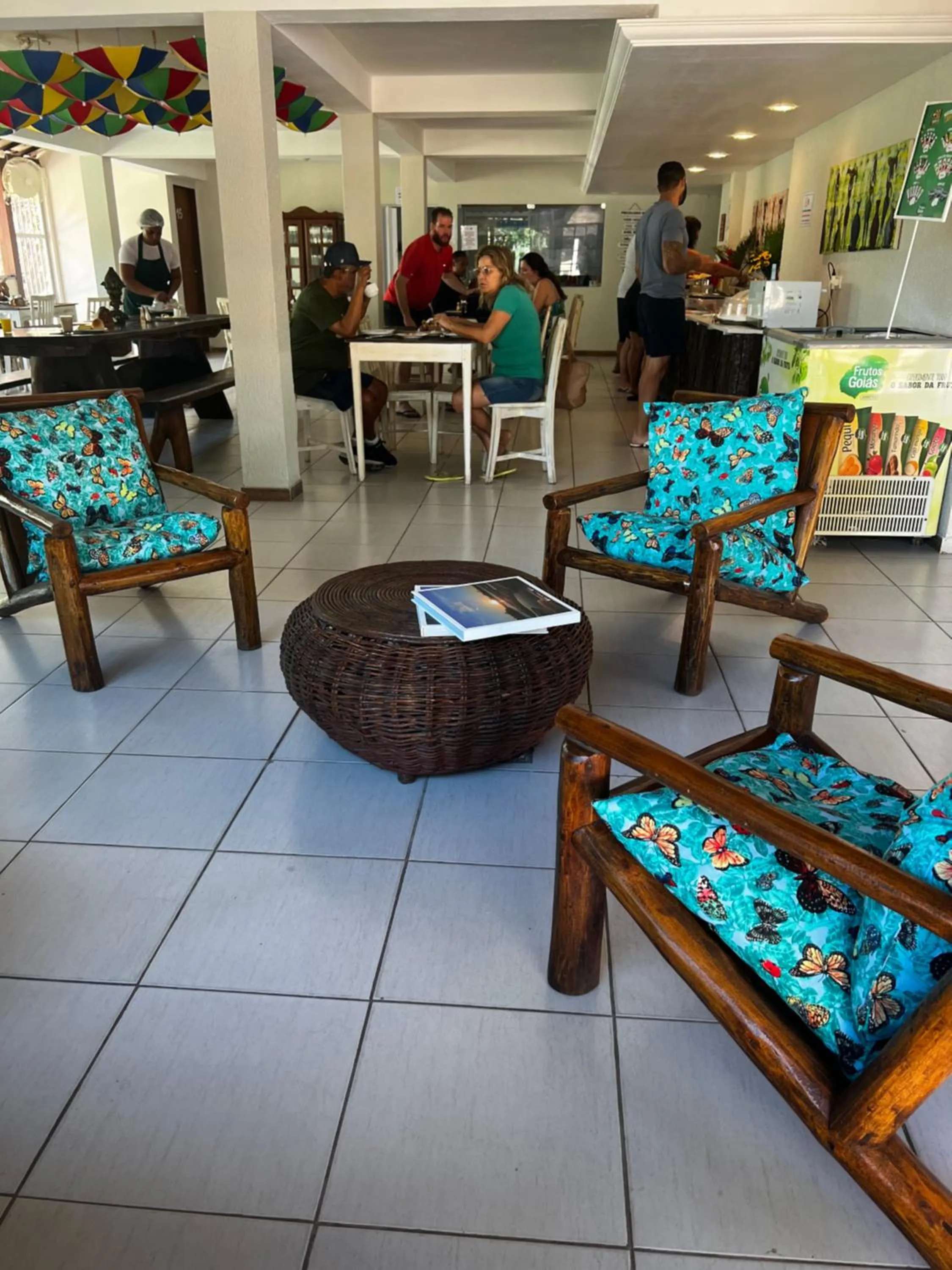 Living room in Pousada Flor de Maraca