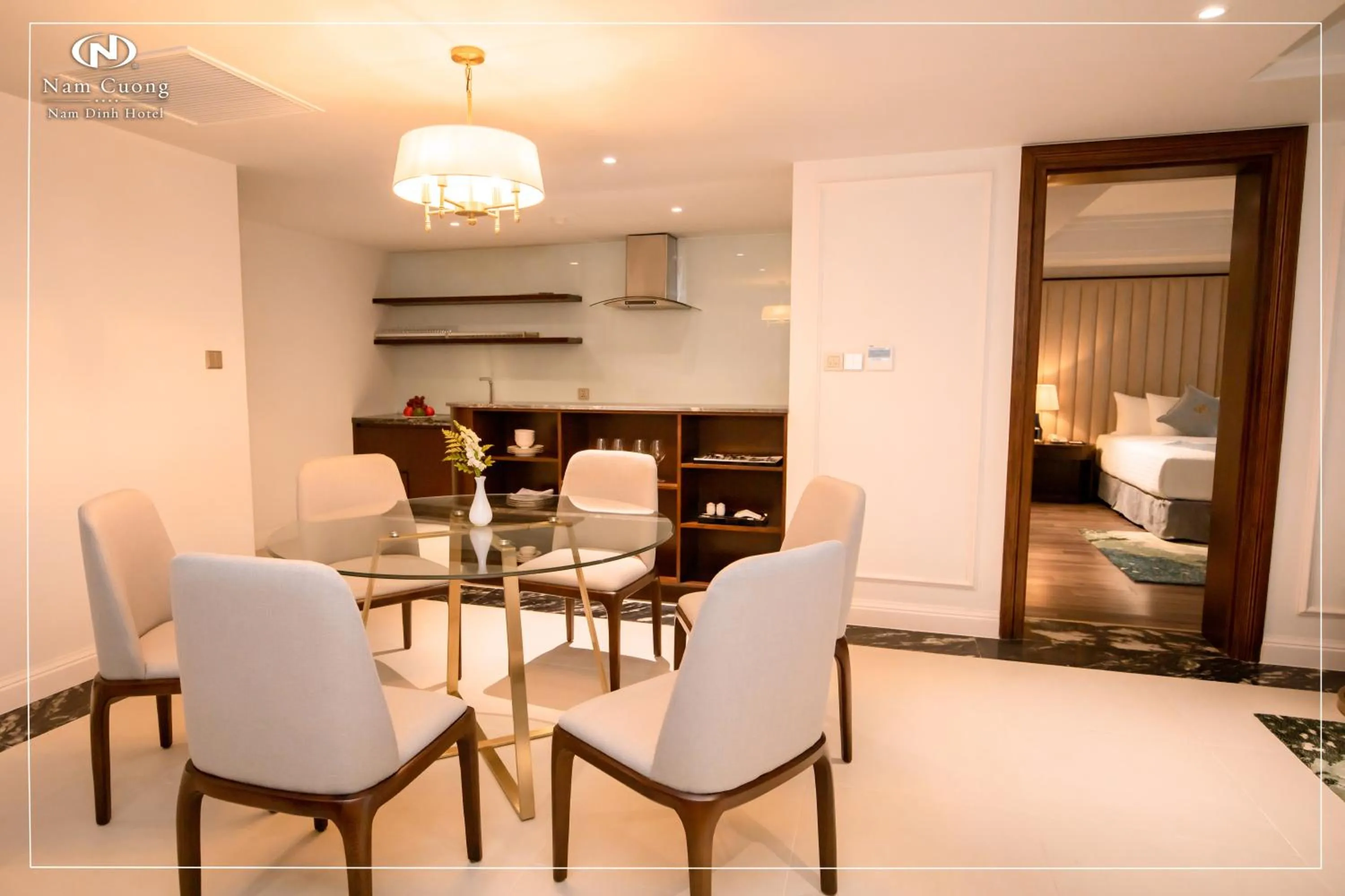 Dining area in Nam Cuong Nam Dinh Hotel