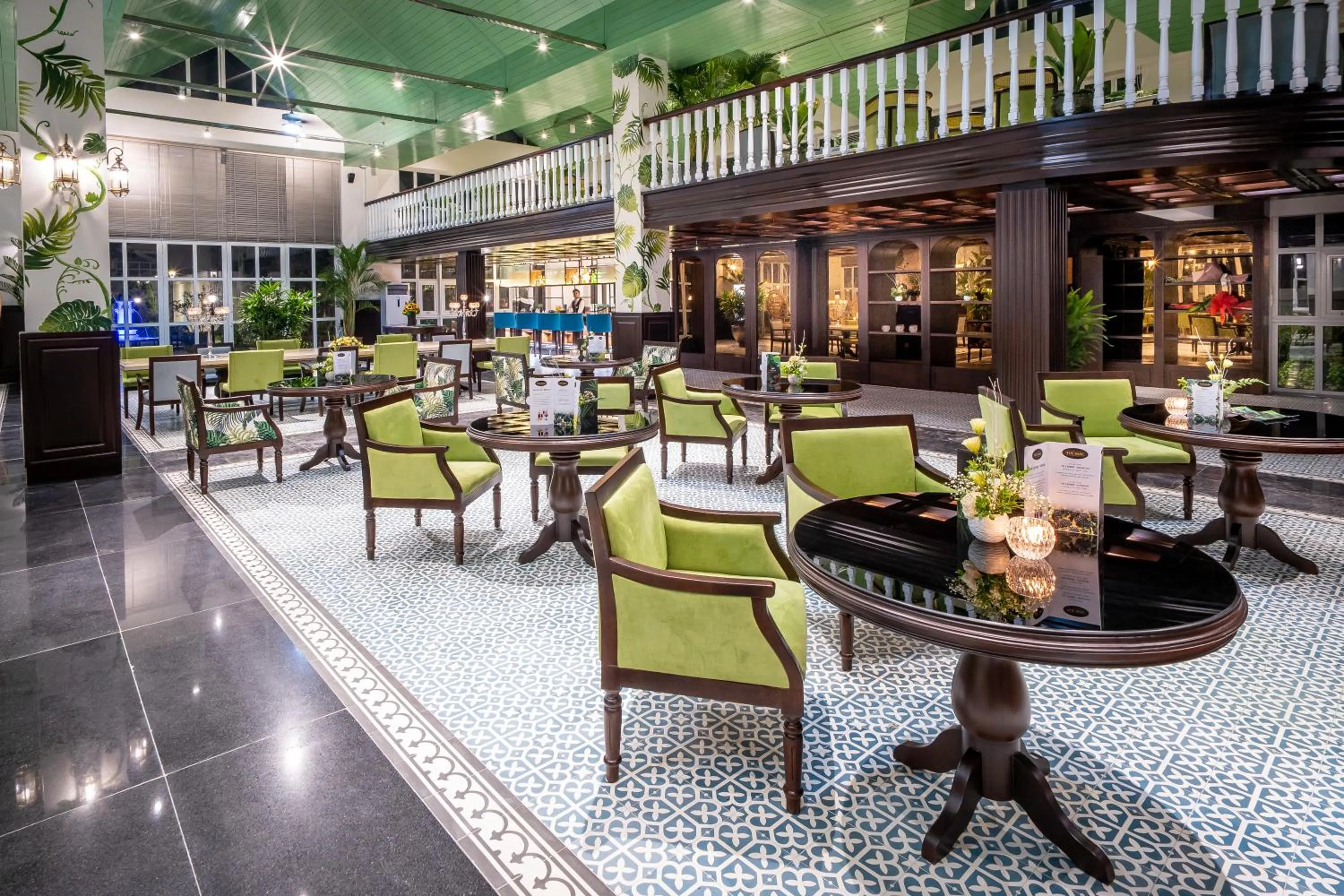 Restaurant/places to eat in Nam Cuong Nam Dinh Hotel