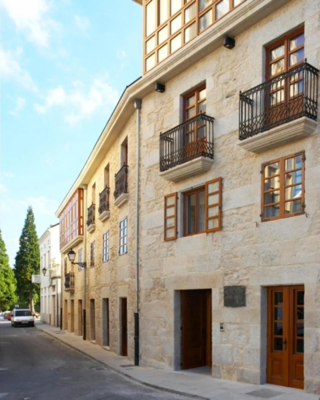 Property building in Hotel Vila do Val