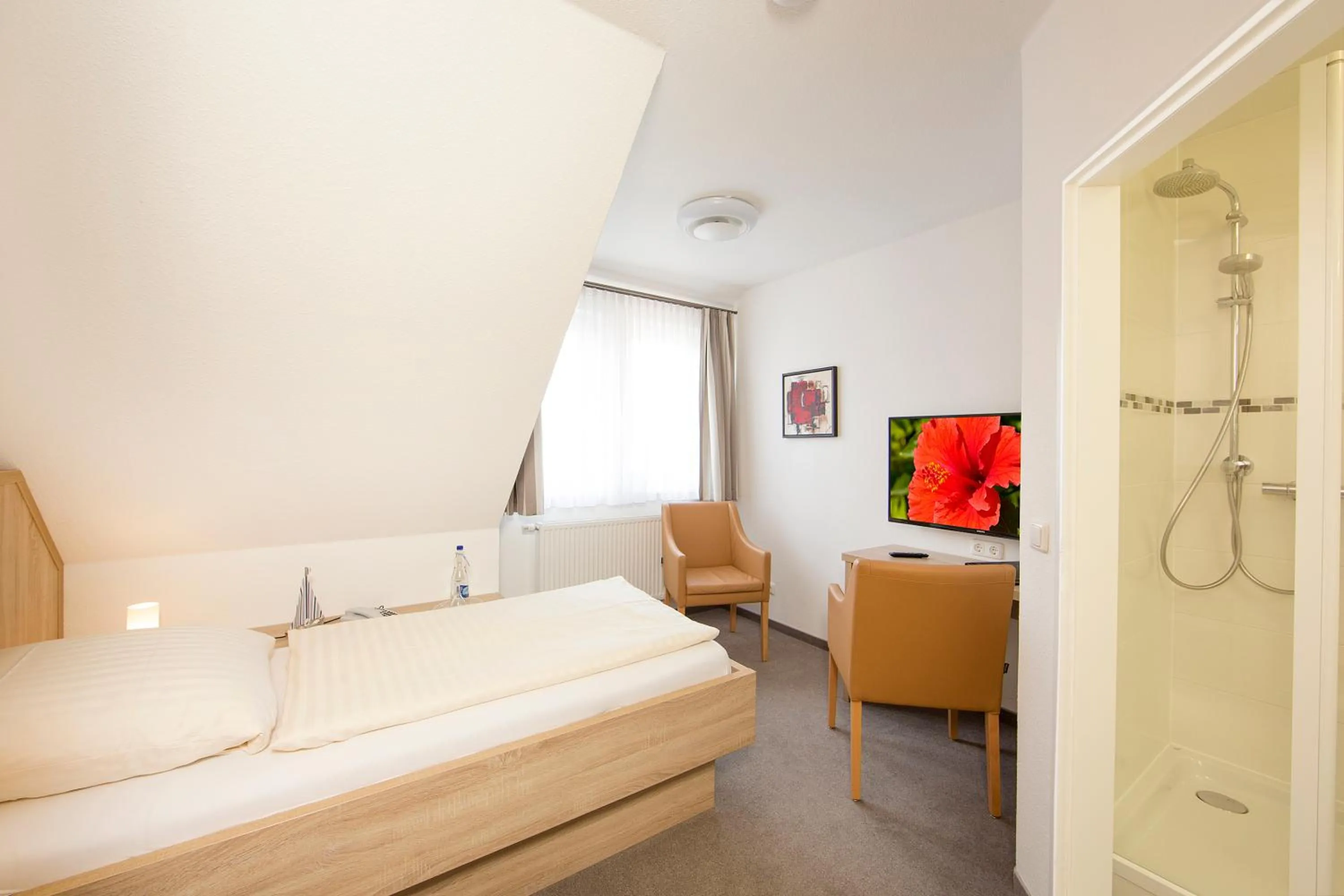 Photo of the whole room, Bed in Ferienhotel Bernstein