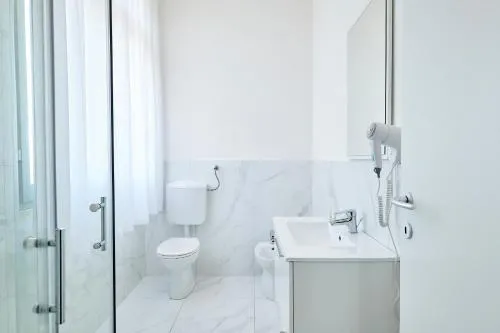 Soleē, Family Holidays & Hostelling