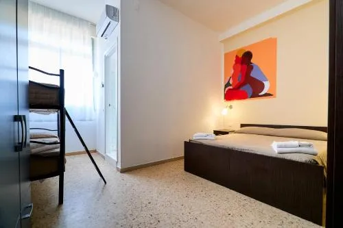 Soleē, Family Holidays & Hostelling