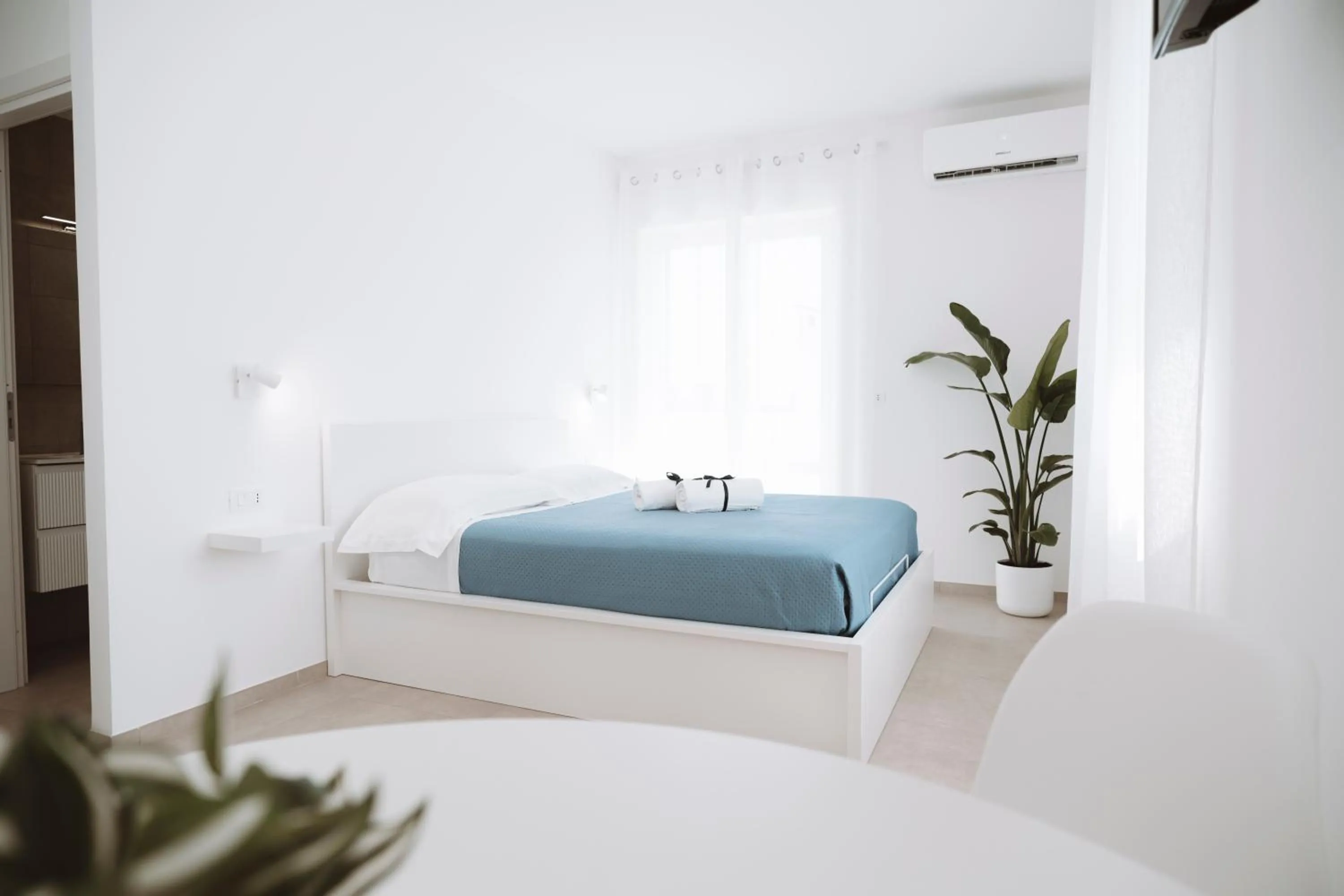 Bedroom, Bed in Gioema