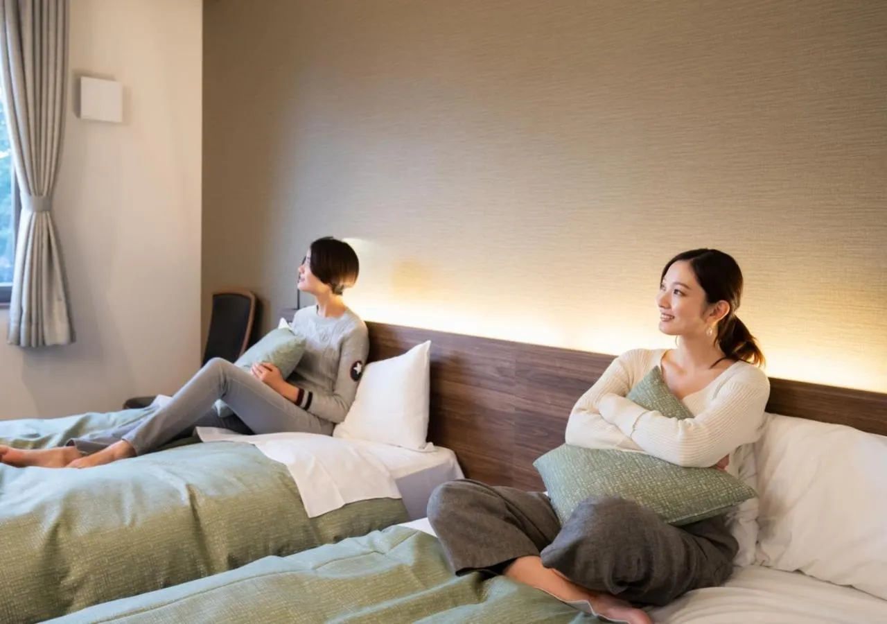 People, Bed in HOTORI no HOTEL BAN