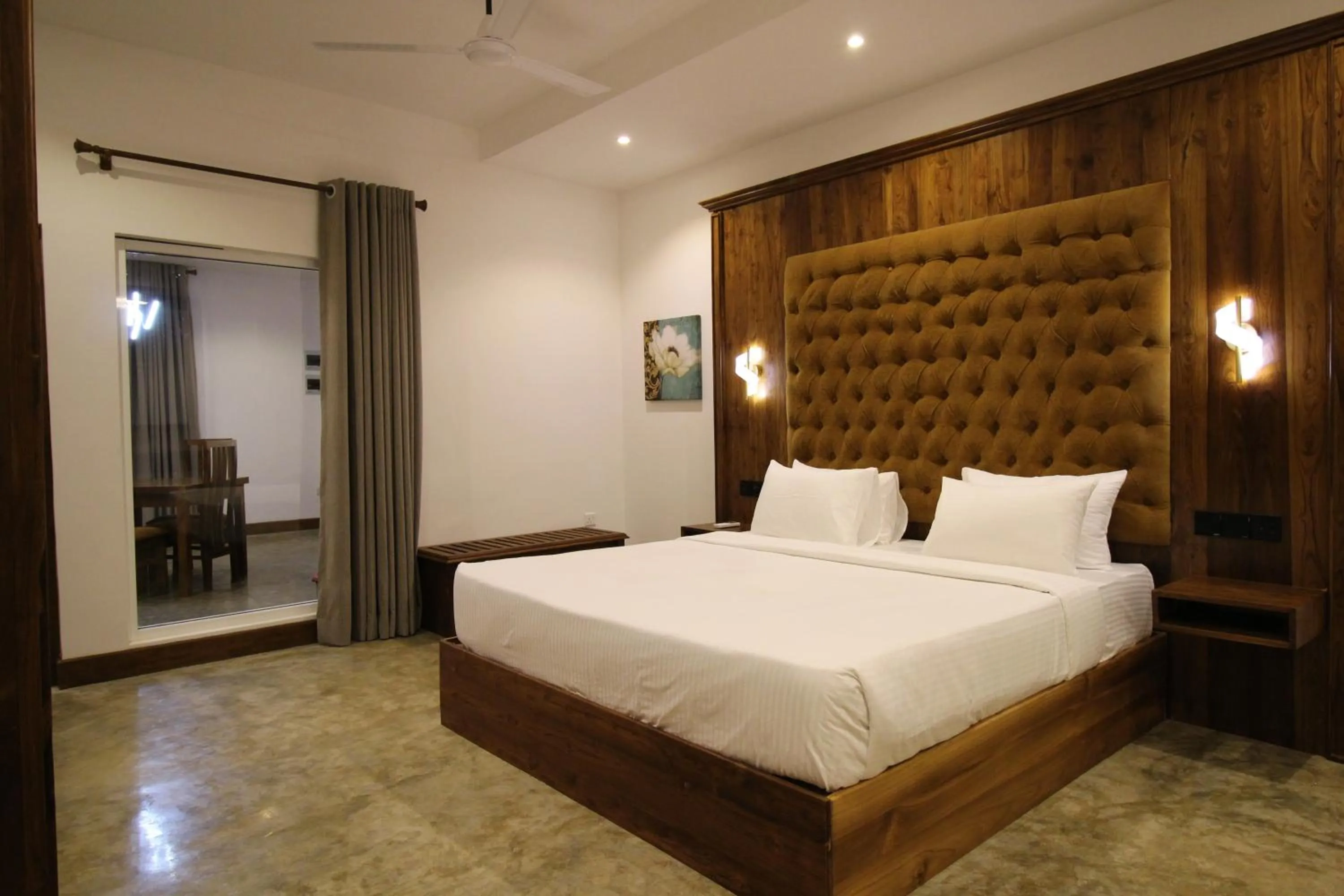 Bed in Hotel Refresh Blue