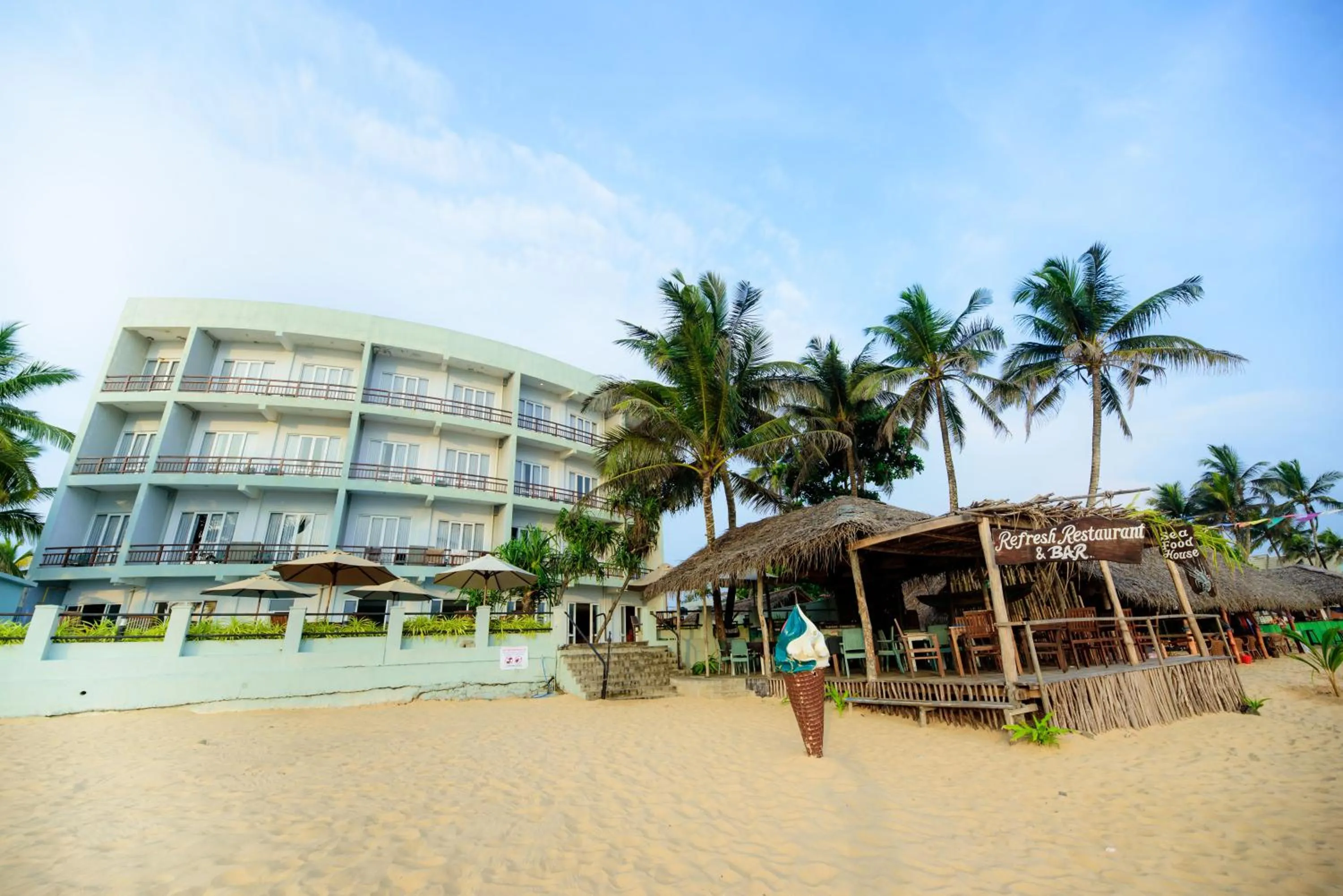 Property building in Hotel Refresh Blue