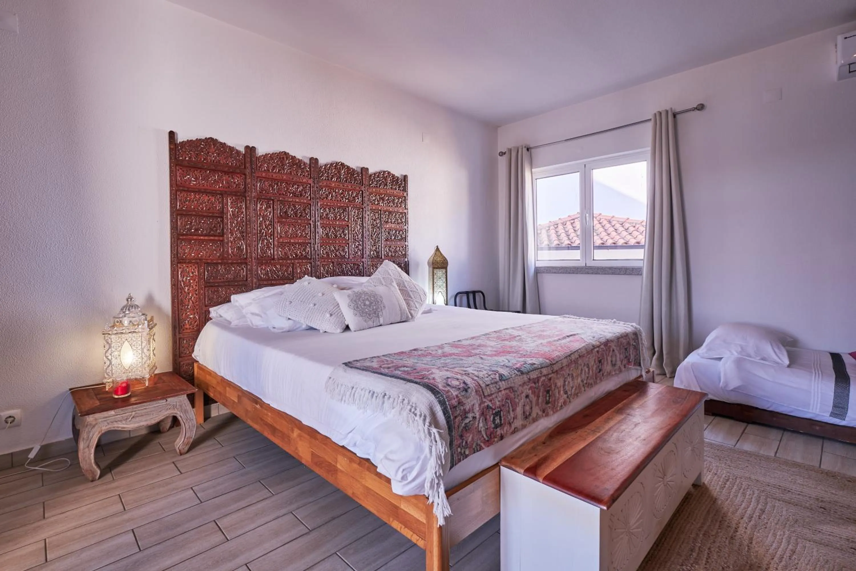 Bed in A Casa Branca - with Pool & Jacuzzi