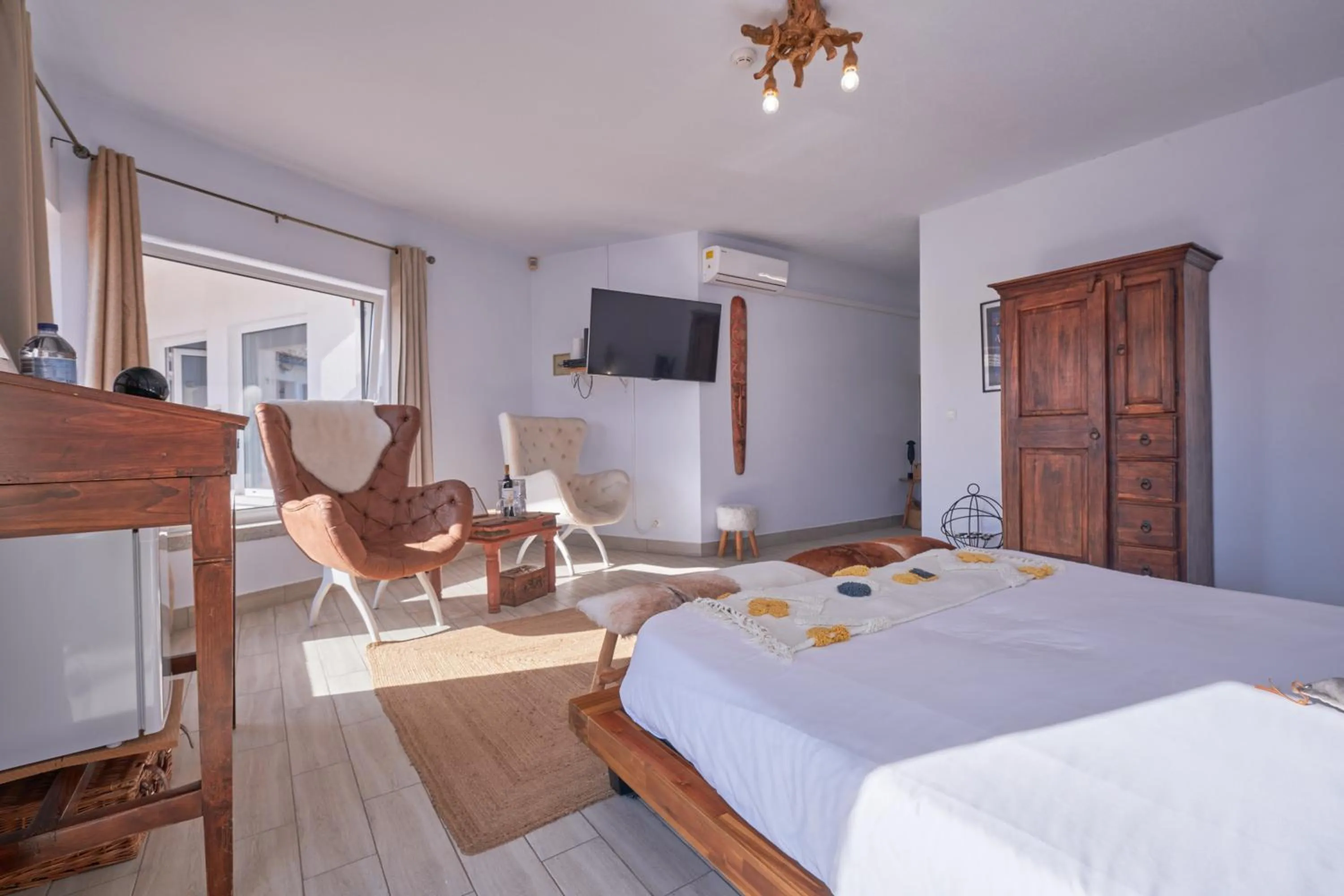 Bed in A Casa Branca - with Pool & Jacuzzi