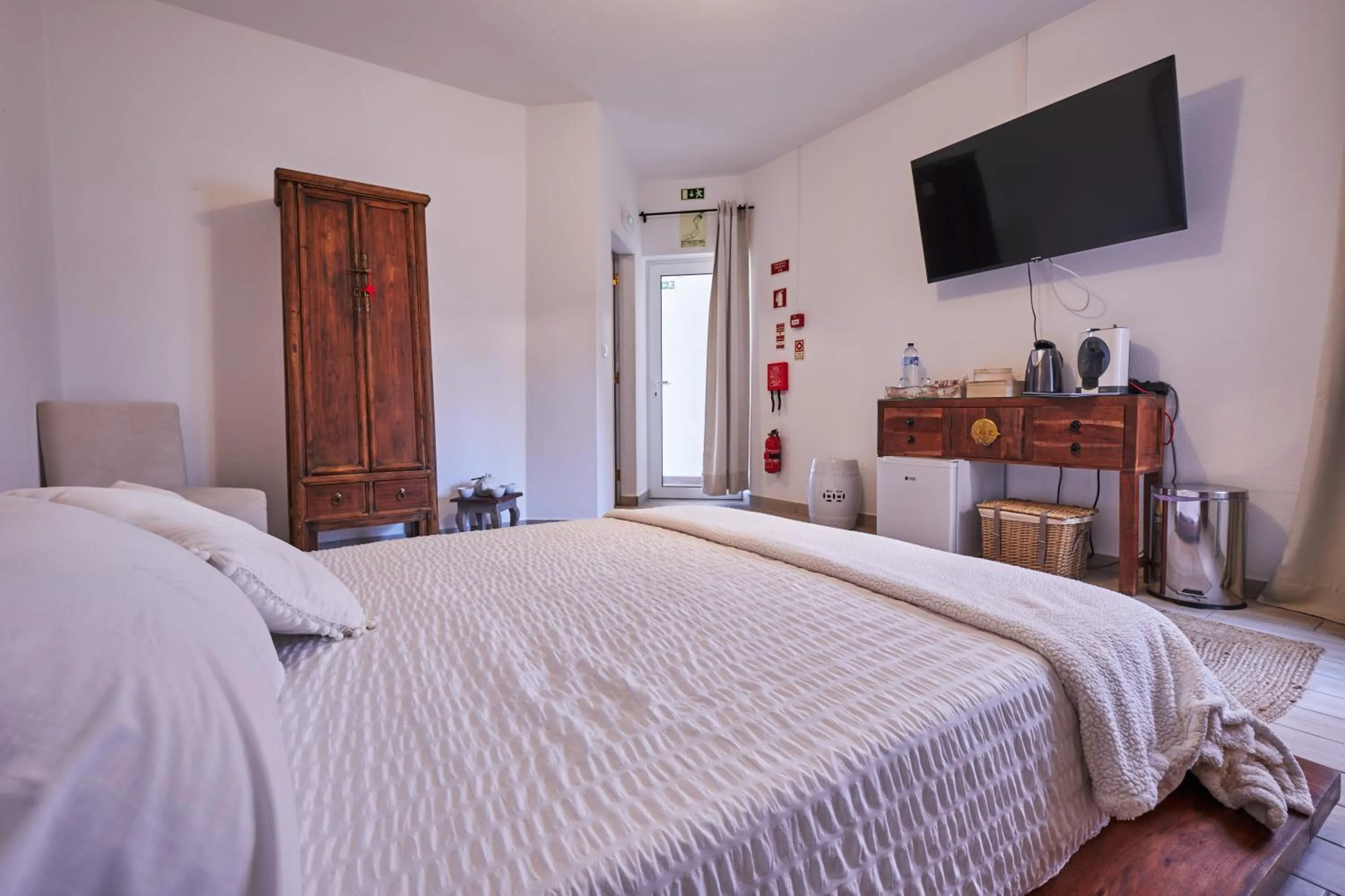 Bed in A Casa Branca - with Pool & Jacuzzi