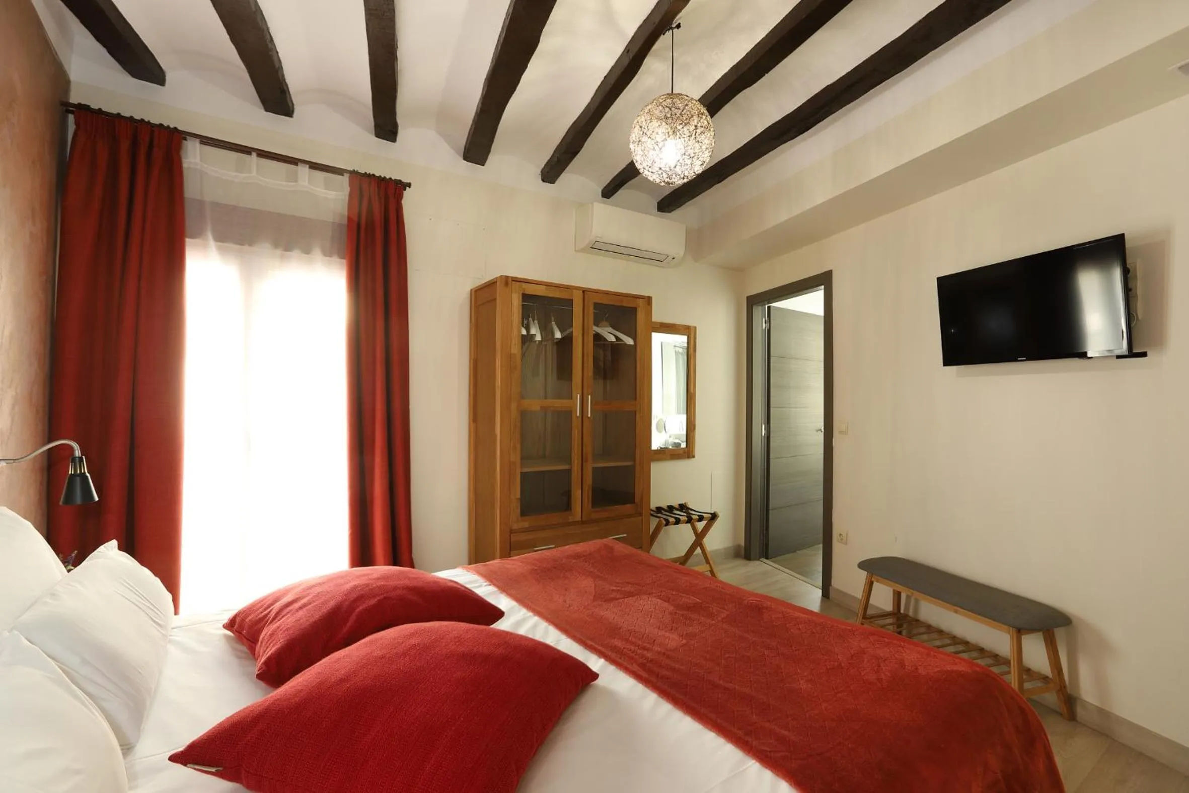 Bedroom, Bed in Nasilvana Hotel & Spa Adults Only