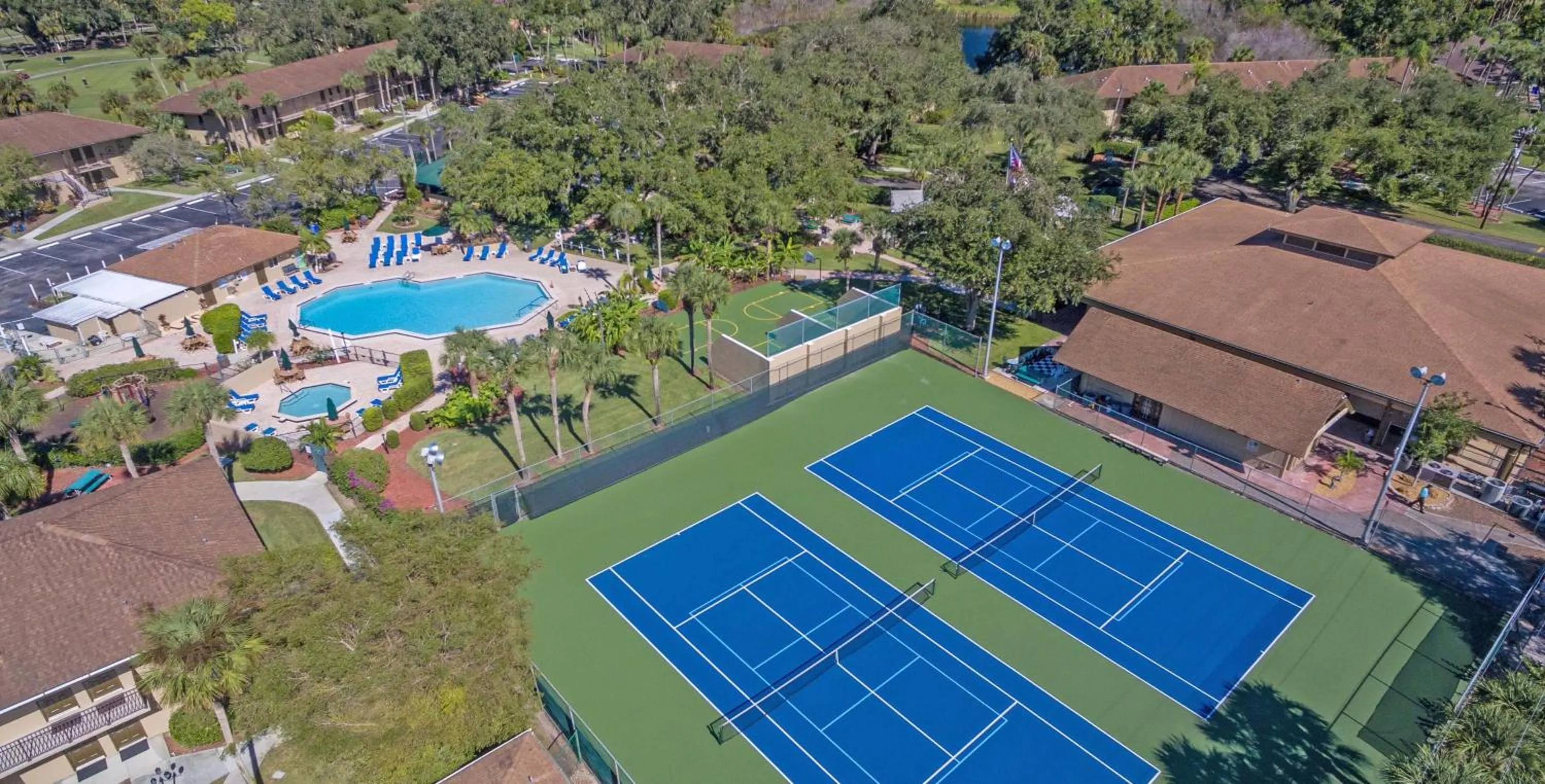 Property building in Lehigh Resort Club