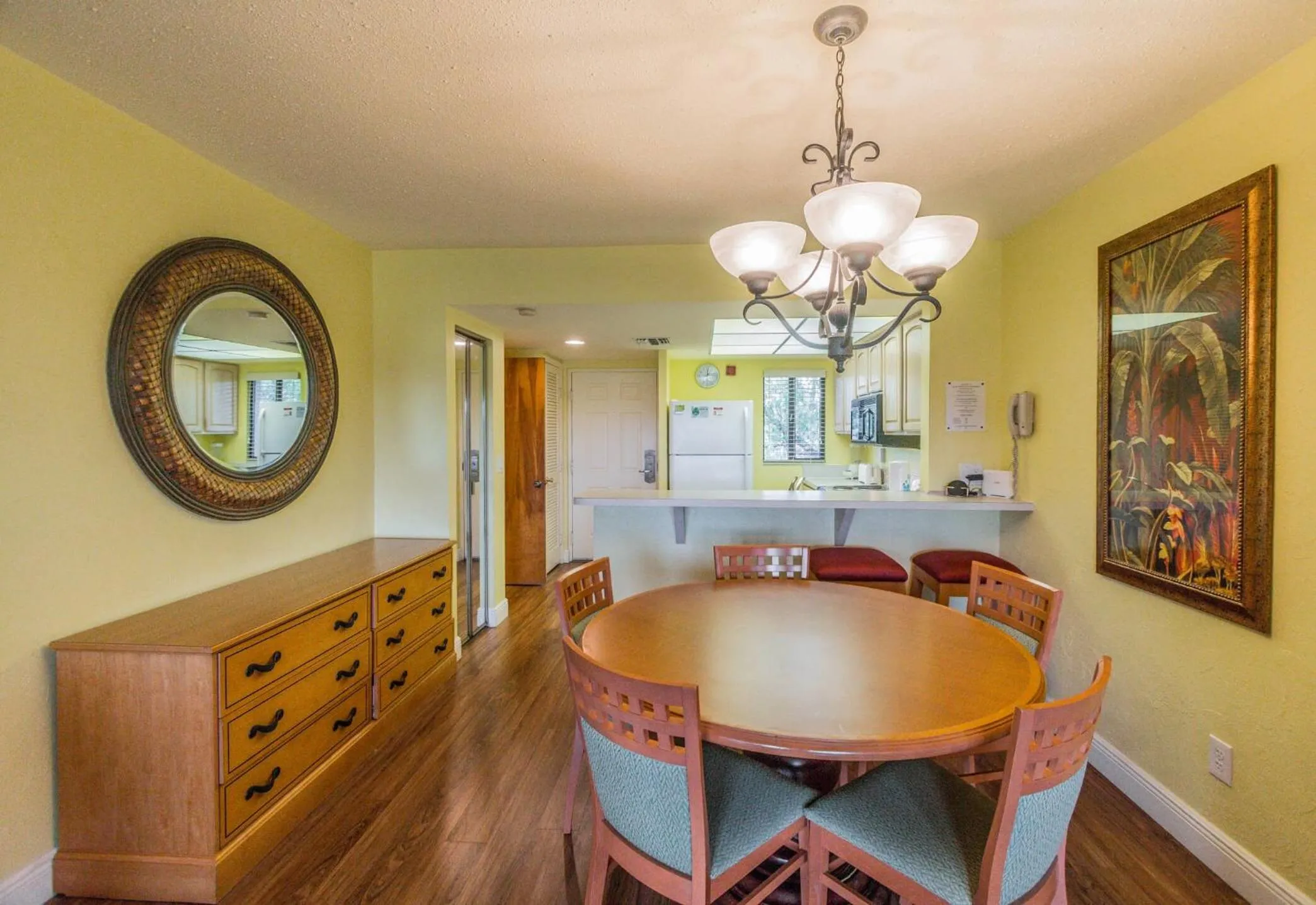 Facade/entrance in Lehigh Resort Club