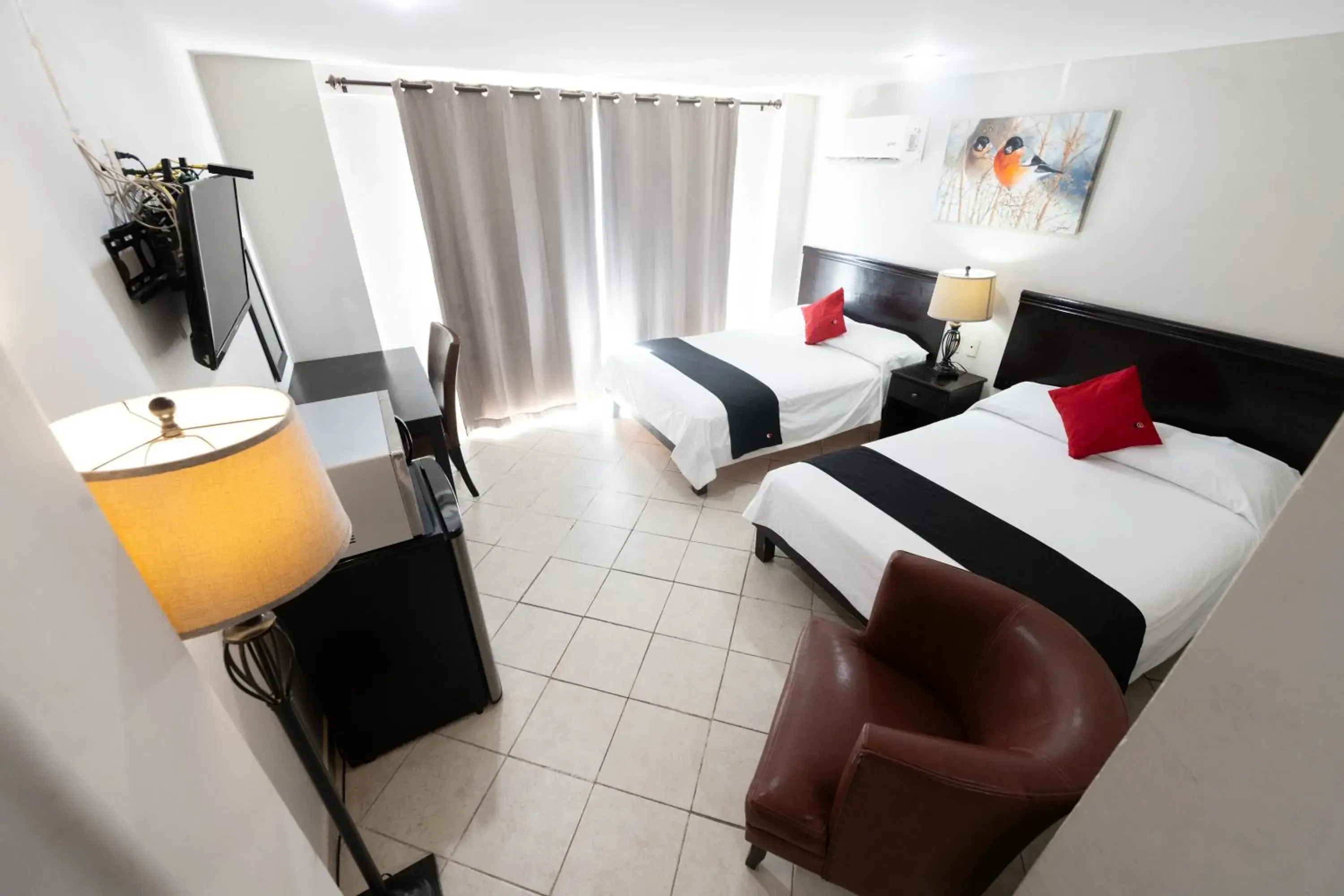 Standard Two Beds in Boca Inn Hotel & Suites Standard Two Beds in Boca Inn Hotel & Suites