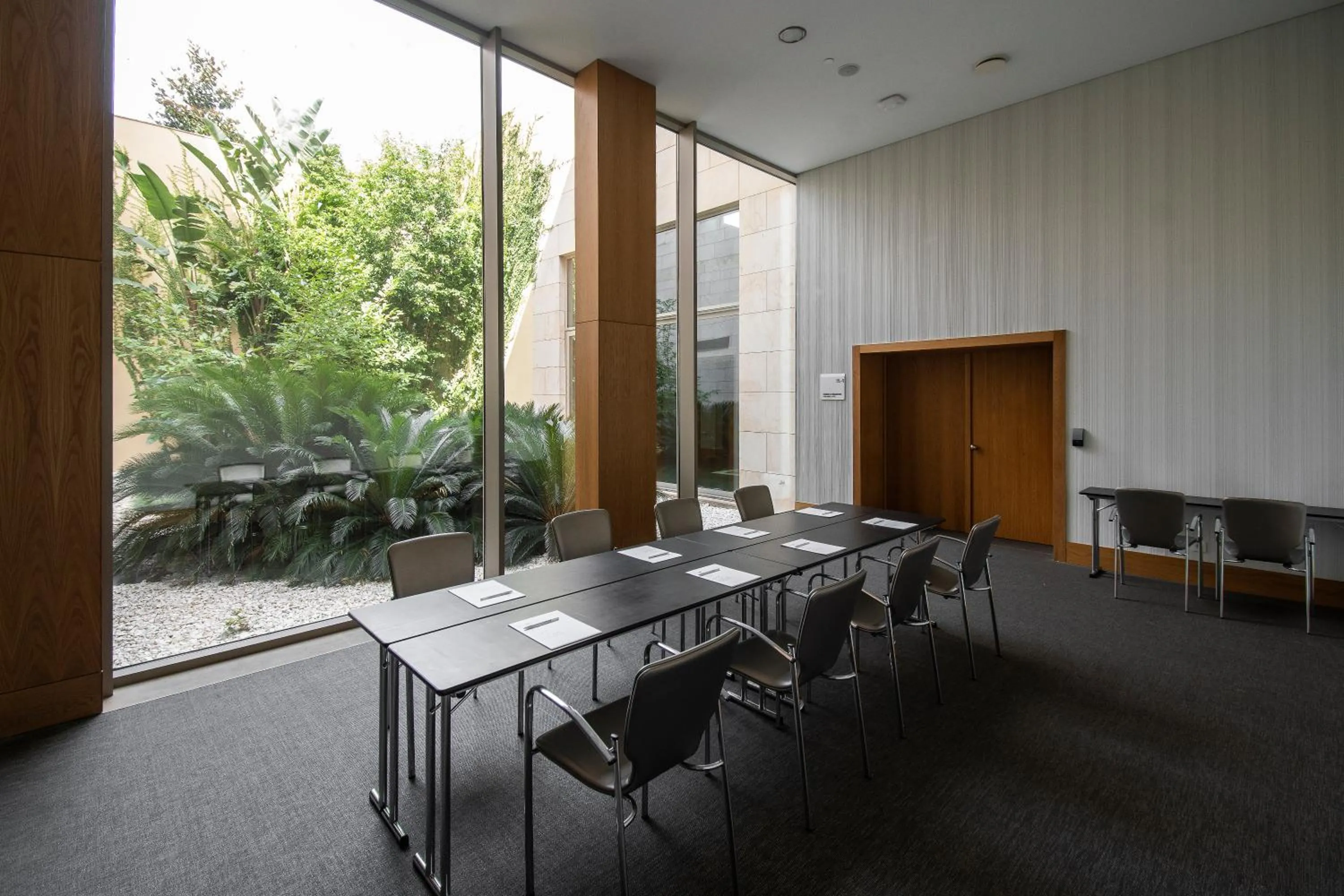 Meeting/conference room in EPIC SANA Algarve Hotel