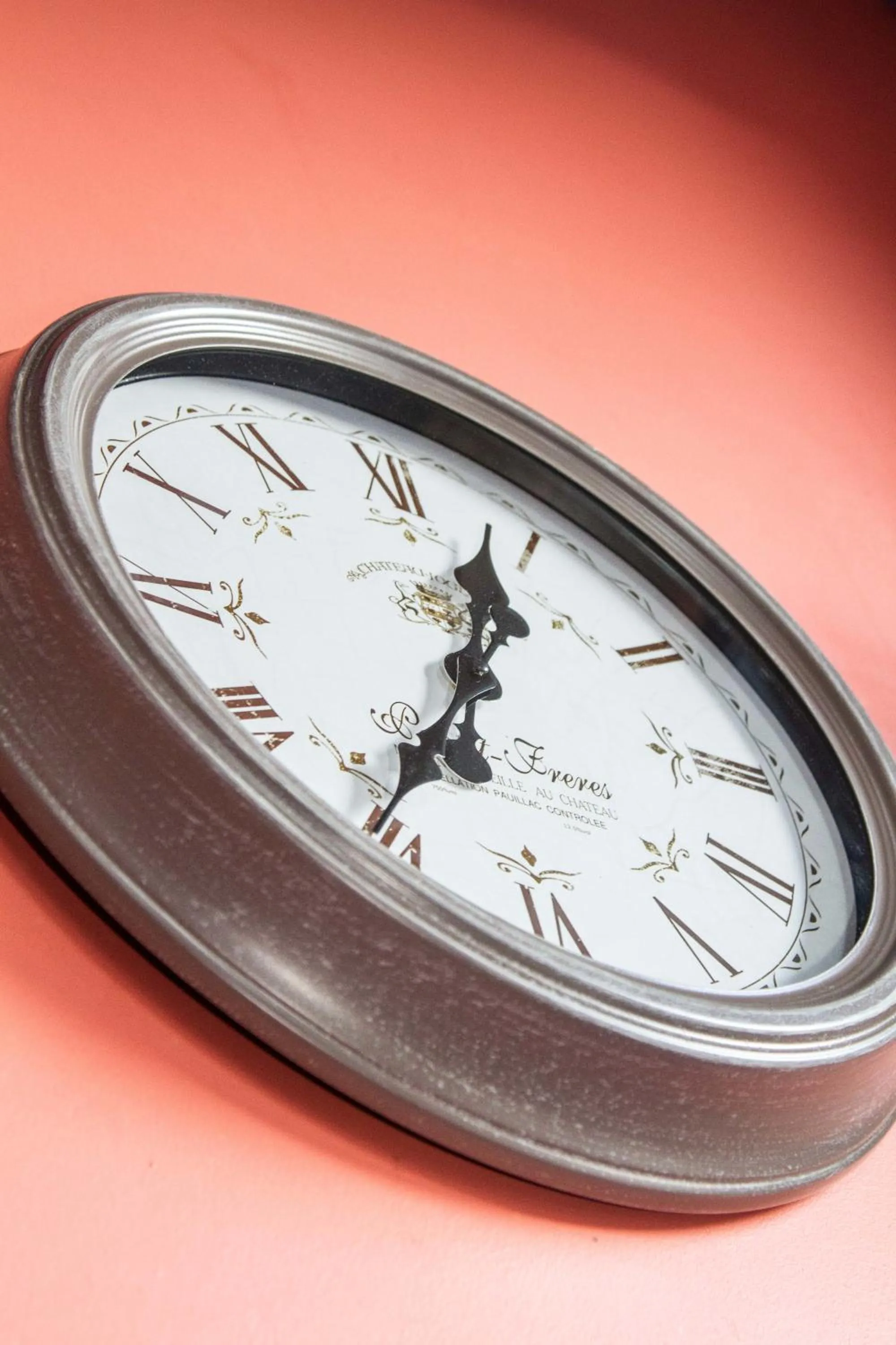 Decorative detail in William Wallace Hotel