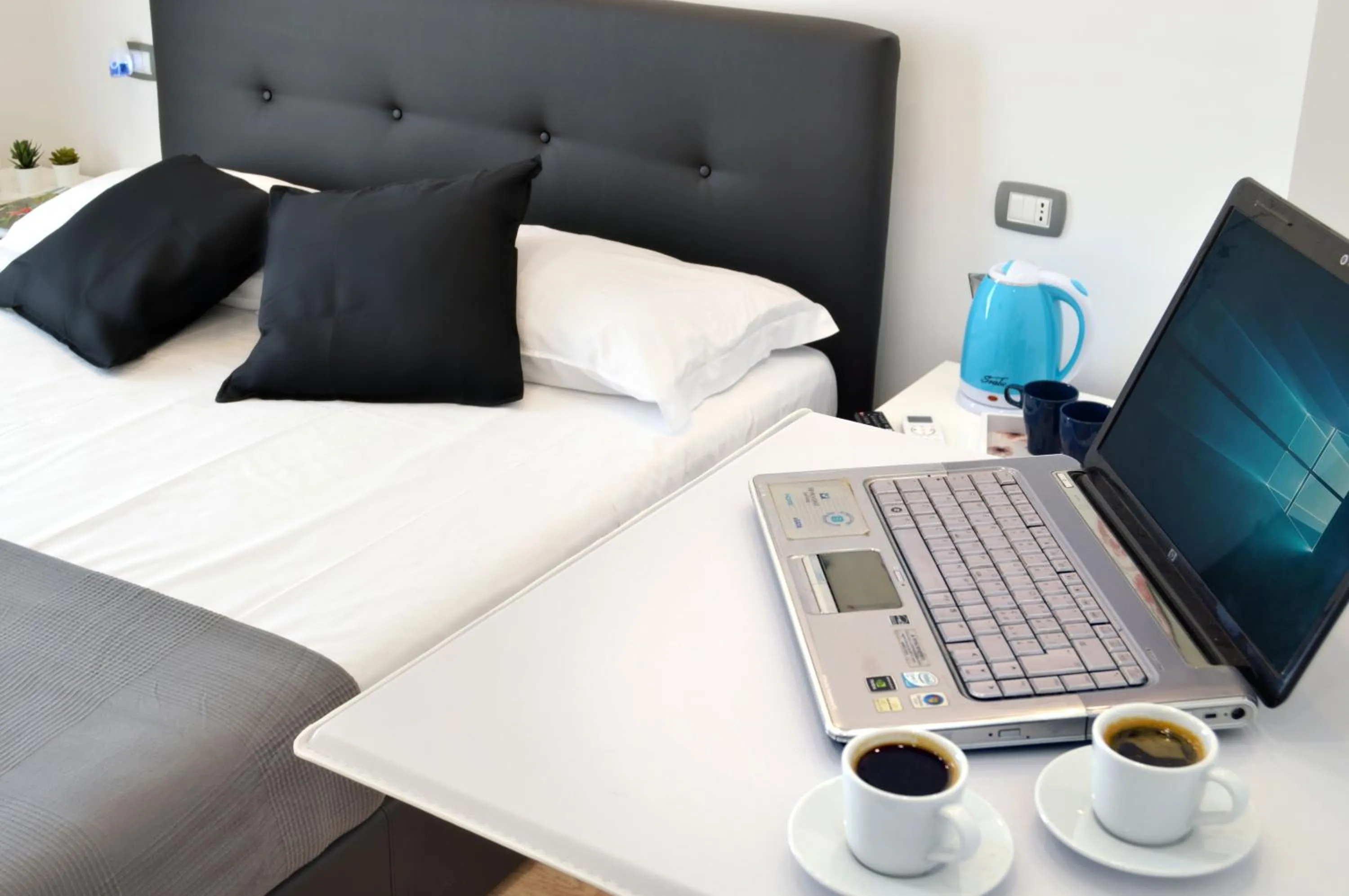 Bed in B&BCentral Station Napoli