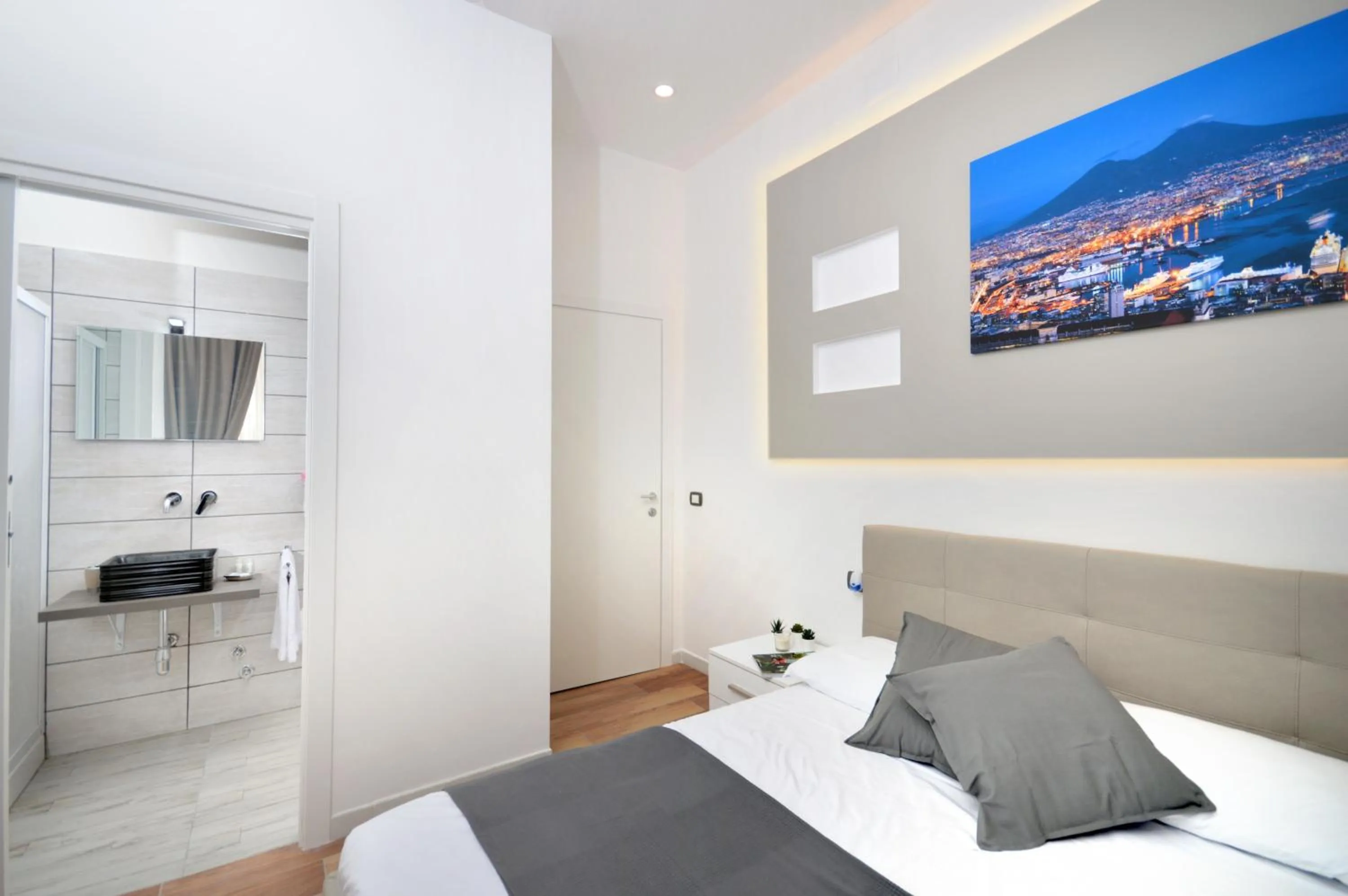 Bed in B&BCentral Station Napoli