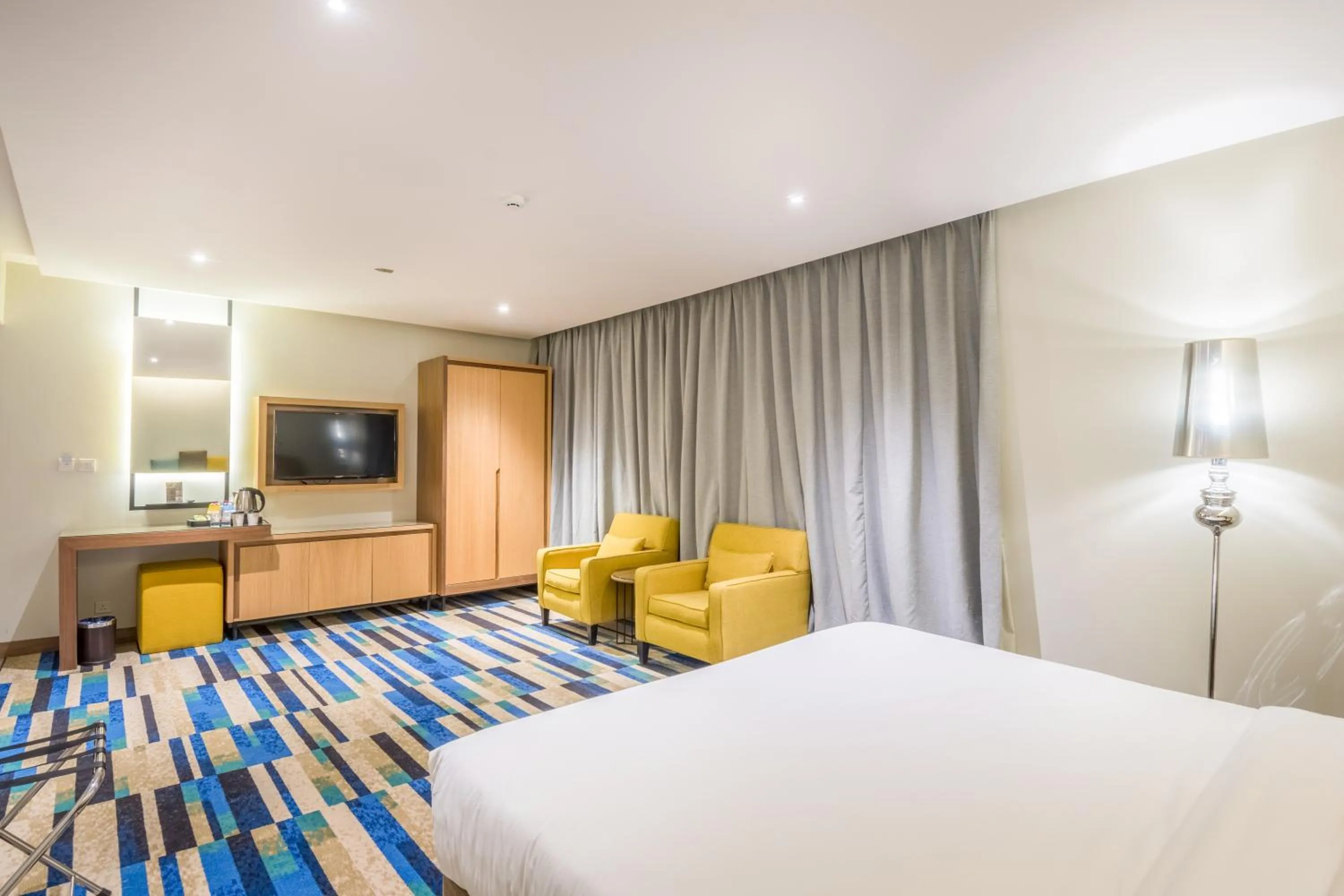 Bedroom, Bed in Ewaa Express Hotel - Al Olaya