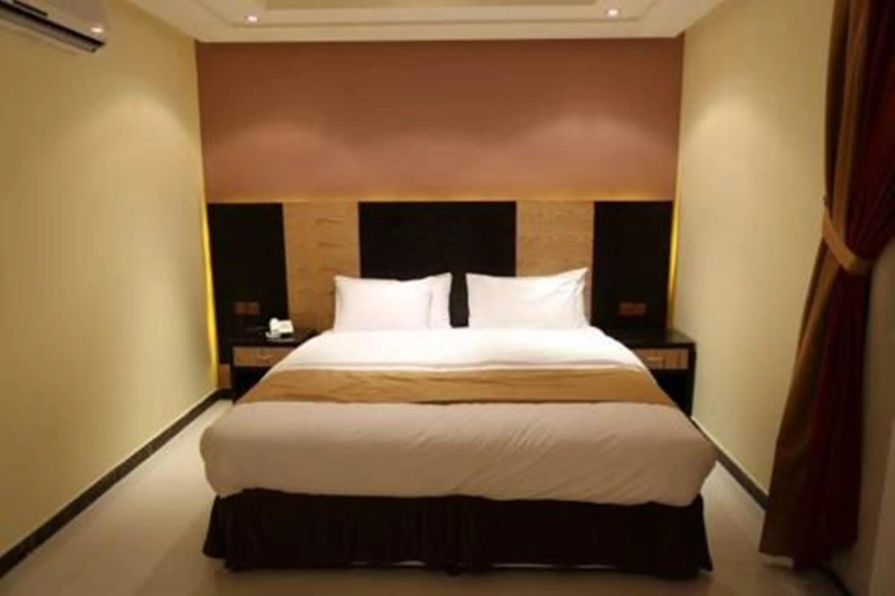 Bedroom, Bed in Tulip Rawda Serviced Apartments