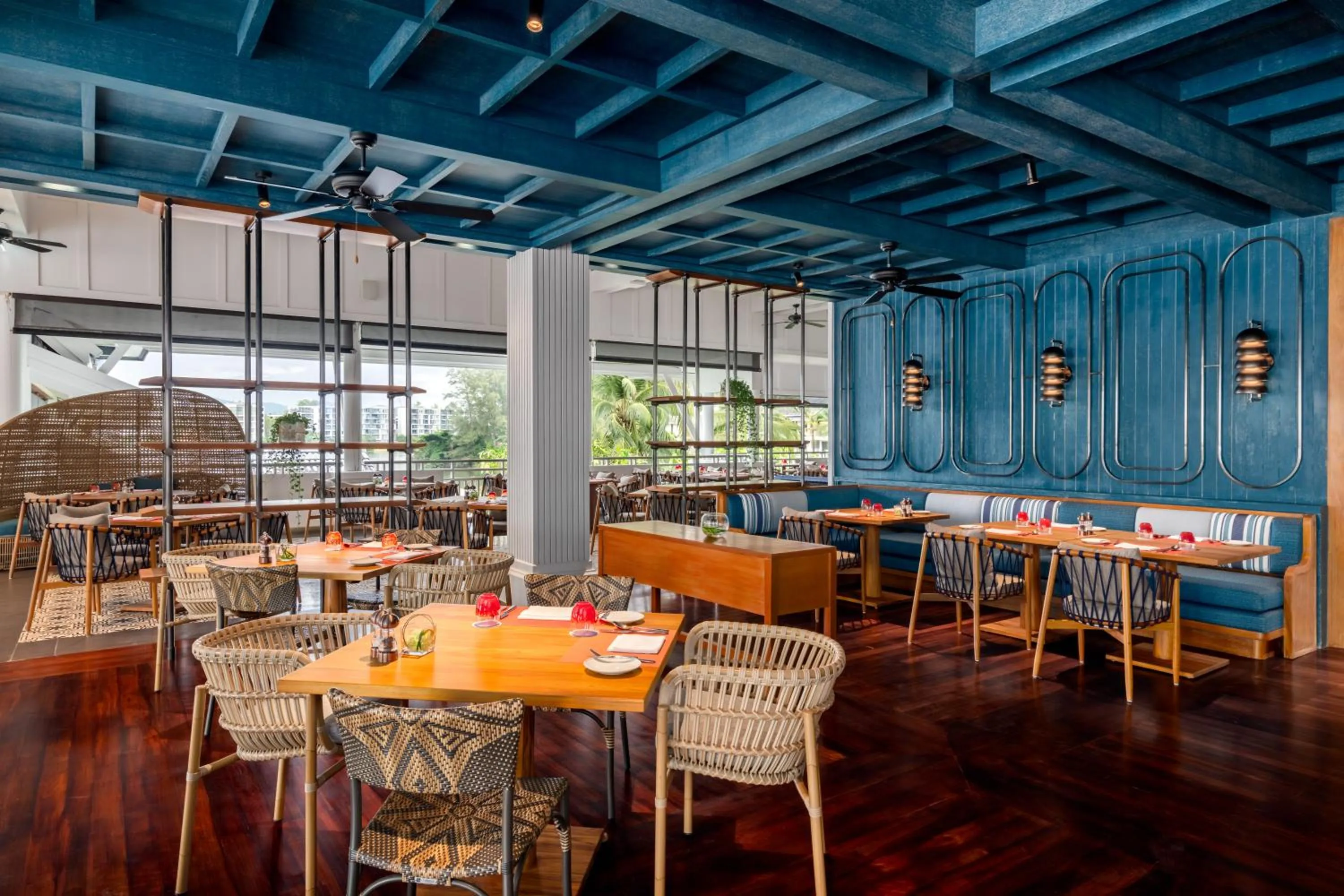 Restaurant/places to eat in SAii Laguna Phuket