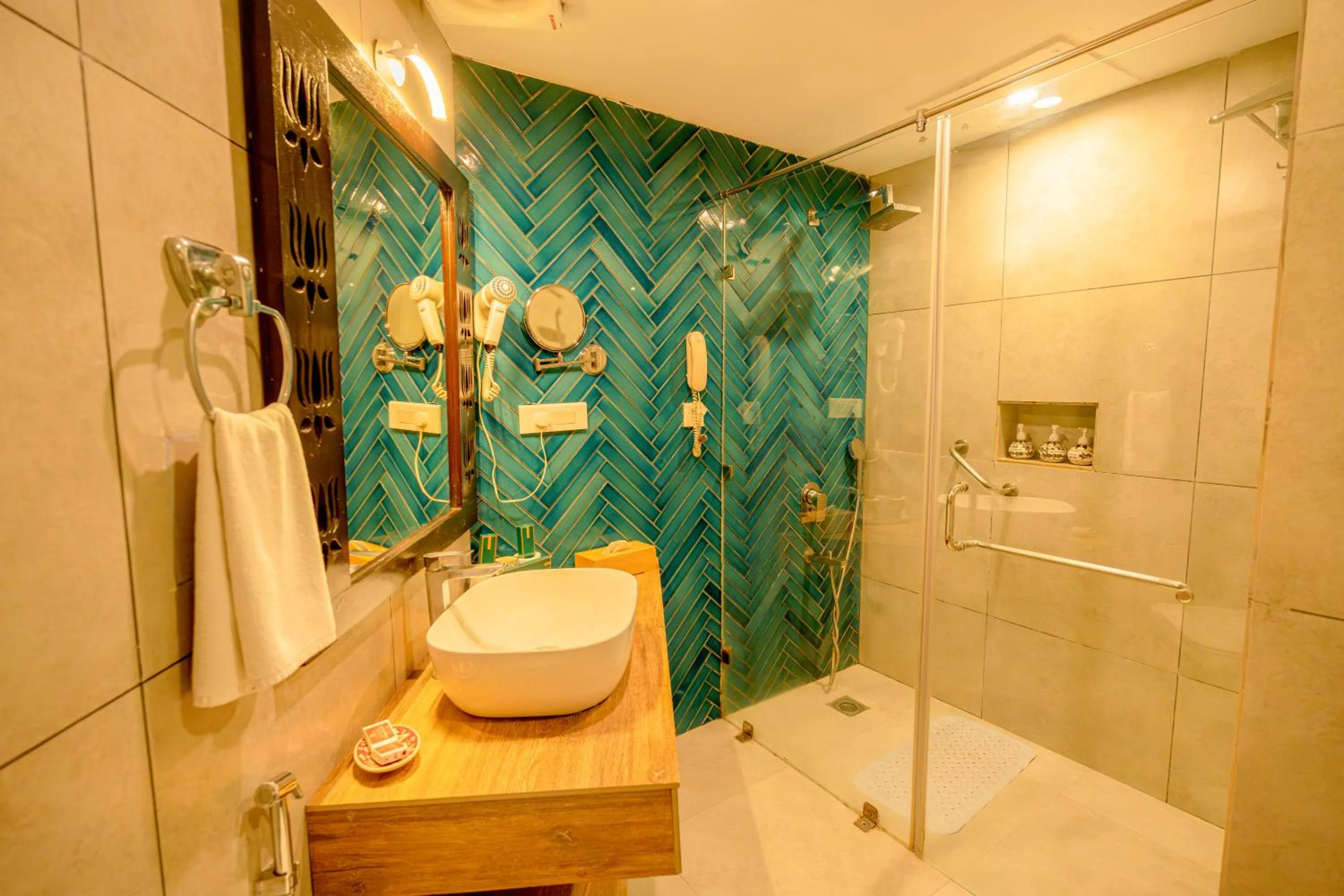 Bathroom in GANGA KINARE- A Riverside Boutique Resort, Rishikesh