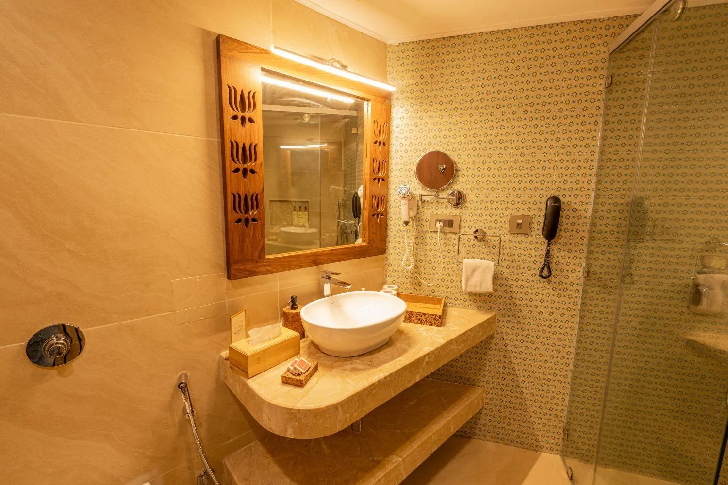 Bathroom in GANGA KINARE- A Riverside Boutique Resort, Rishikesh