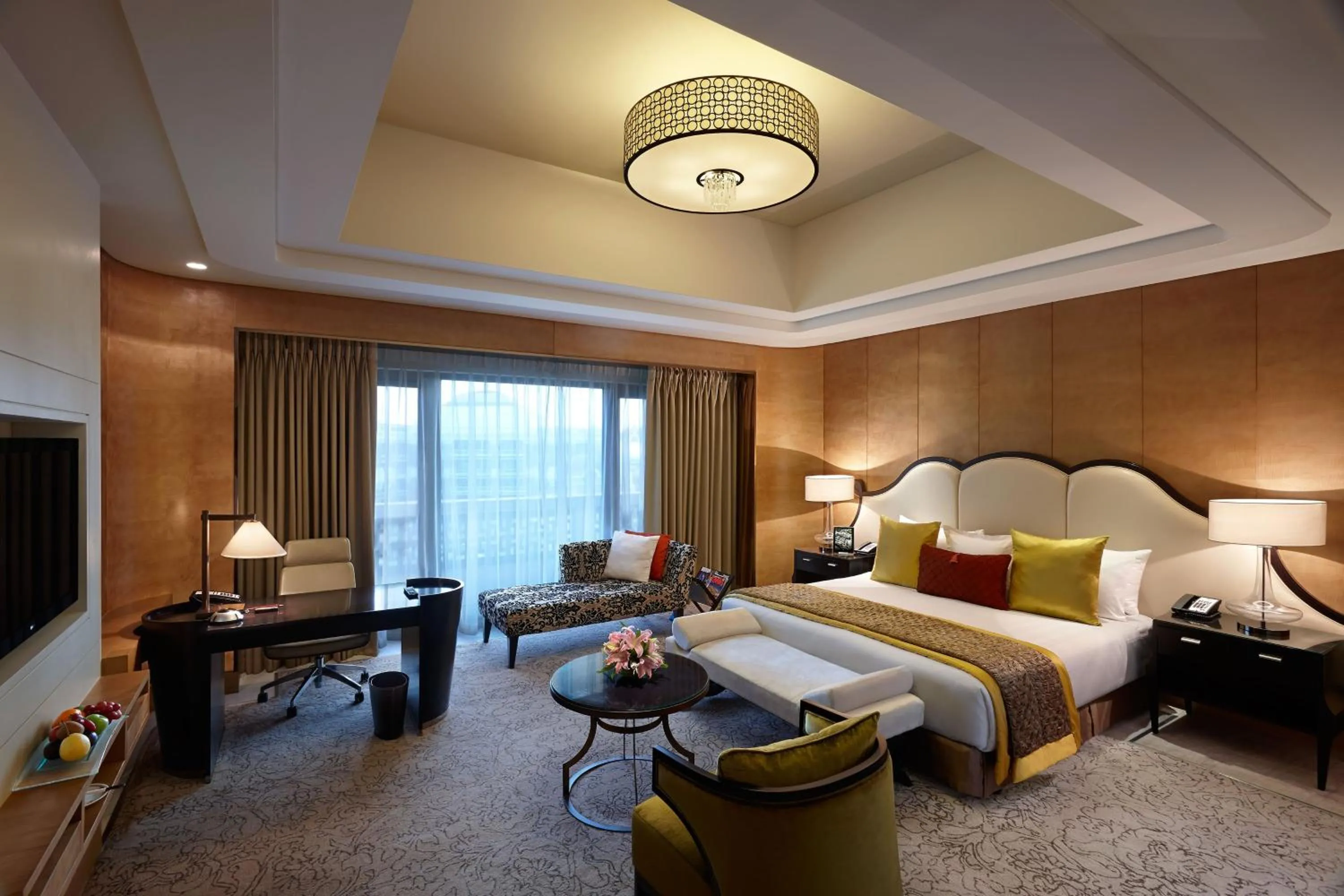 Photo of the whole room, Bed in ITC Grand Chola, a Luxury Collection Hotel, Chennai