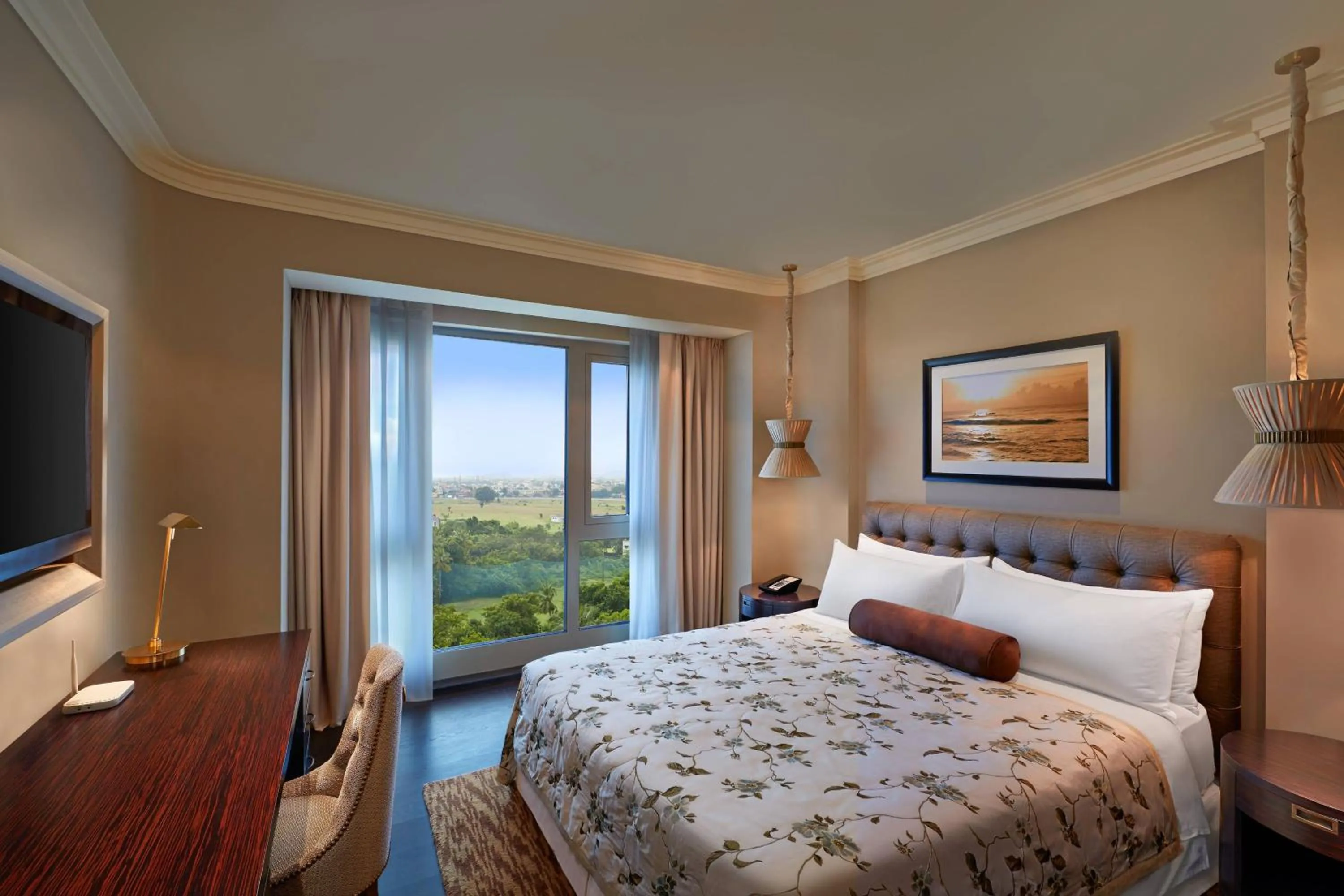 Bedroom, Bed in ITC Grand Chola, a Luxury Collection Hotel, Chennai