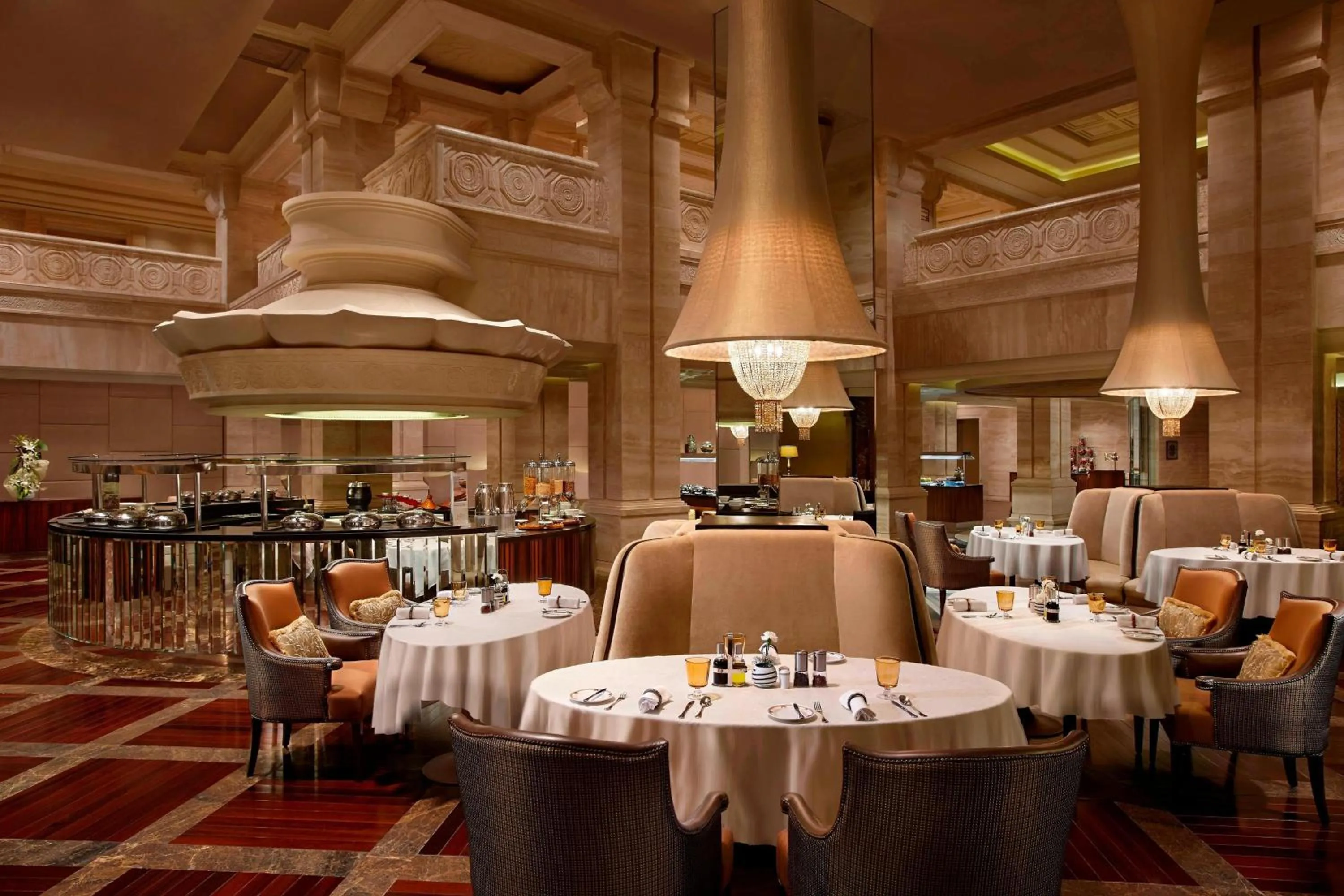 Restaurant/places to eat in ITC Grand Chola, a Luxury Collection Hotel, Chennai
