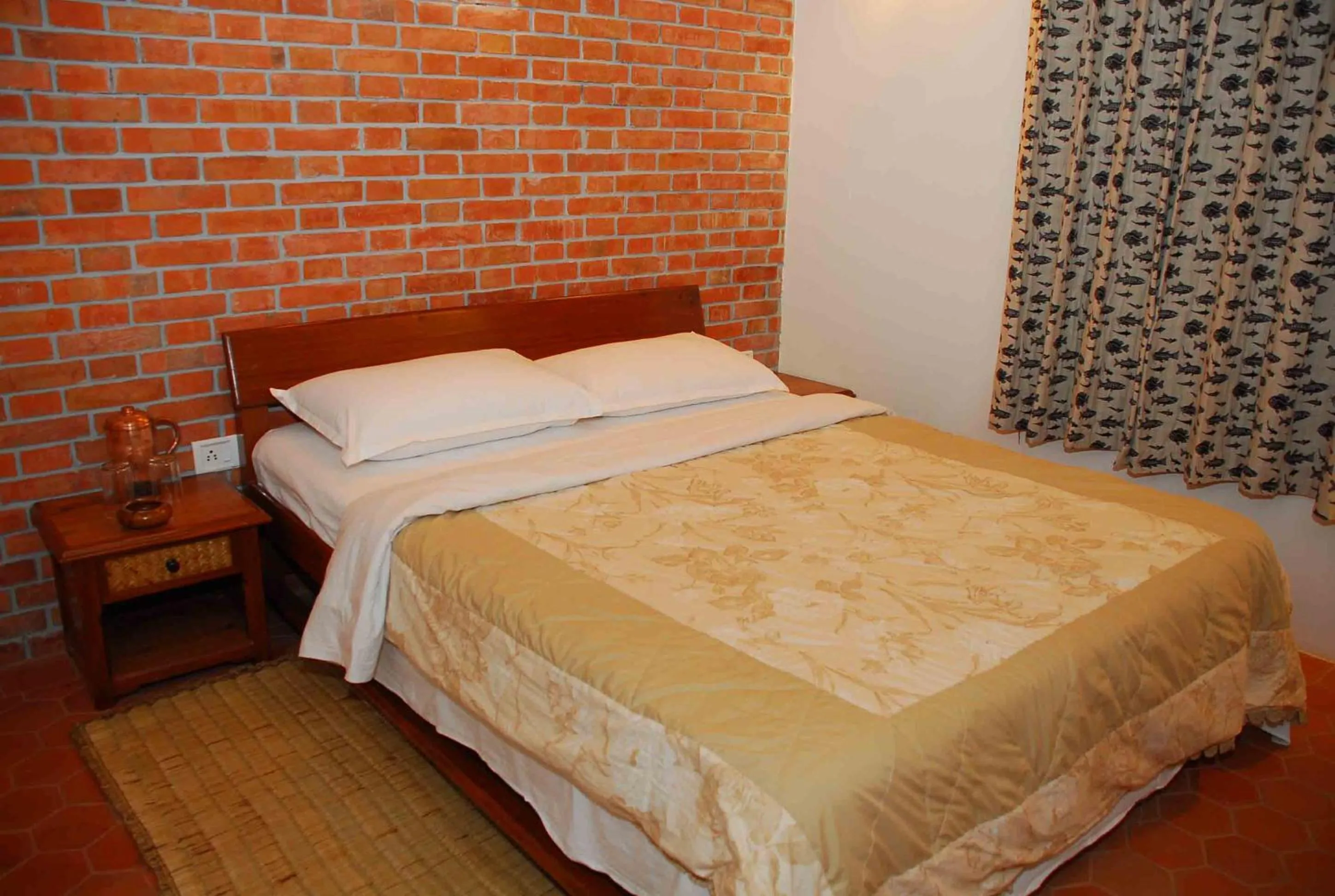Bed in Vardan Resort n' Apartment