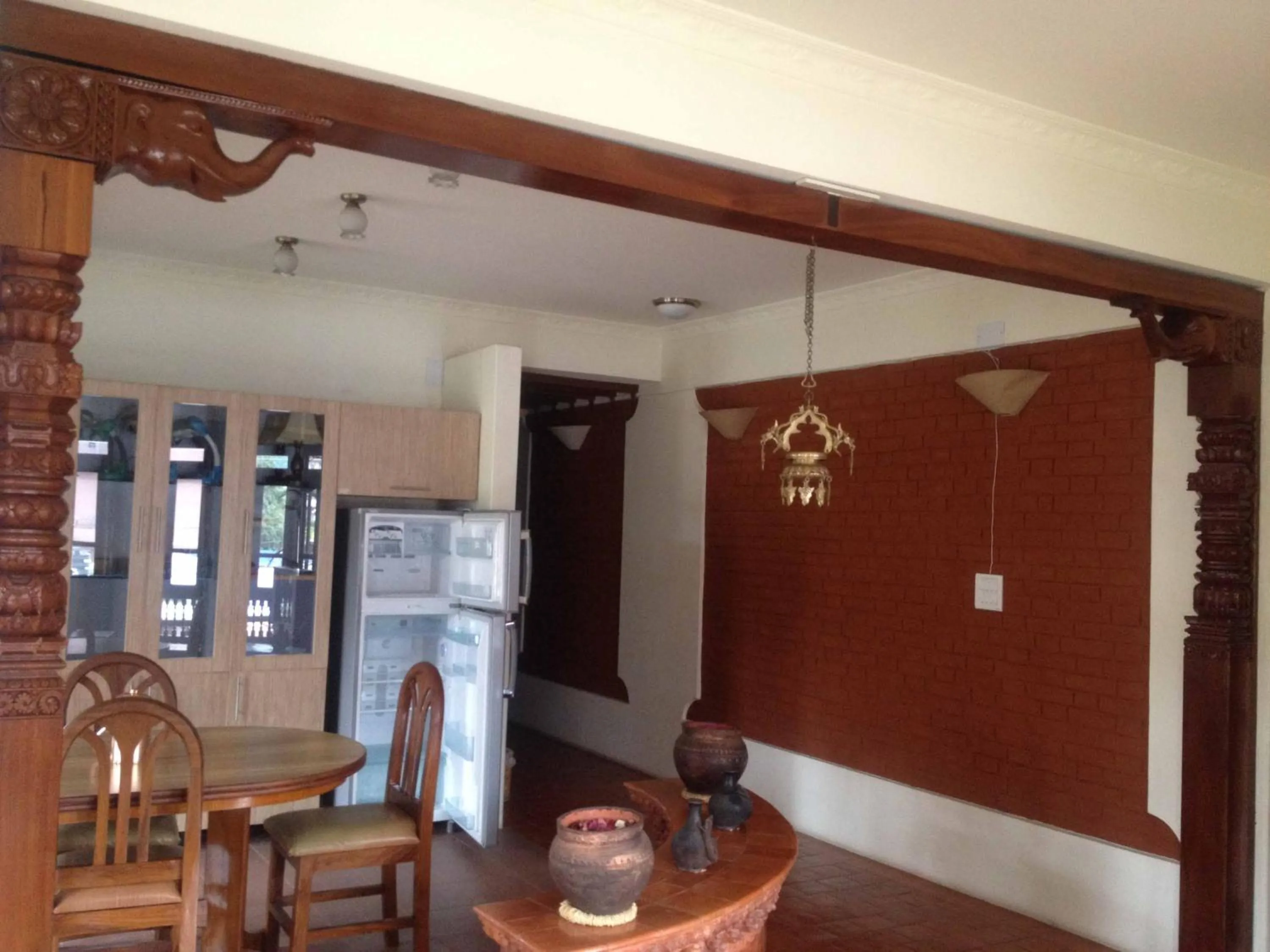 Vardan Resort n' Apartment