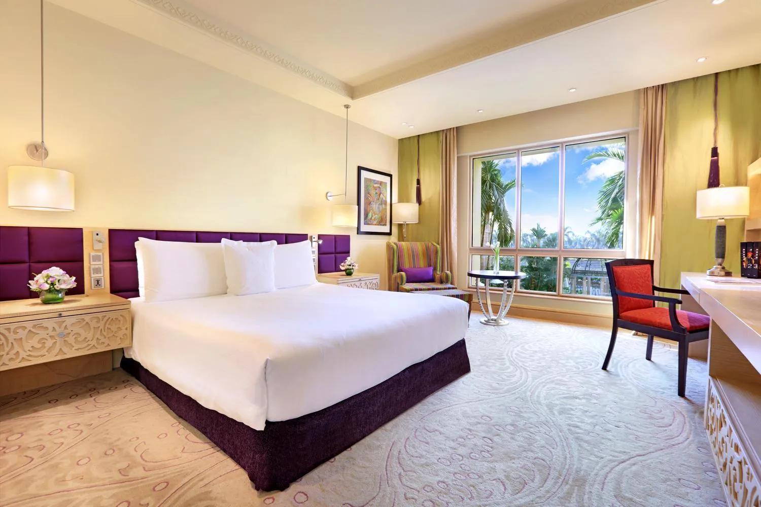 Bed in ITC Maratha, a Luxury Collection Hotel, Mumbai